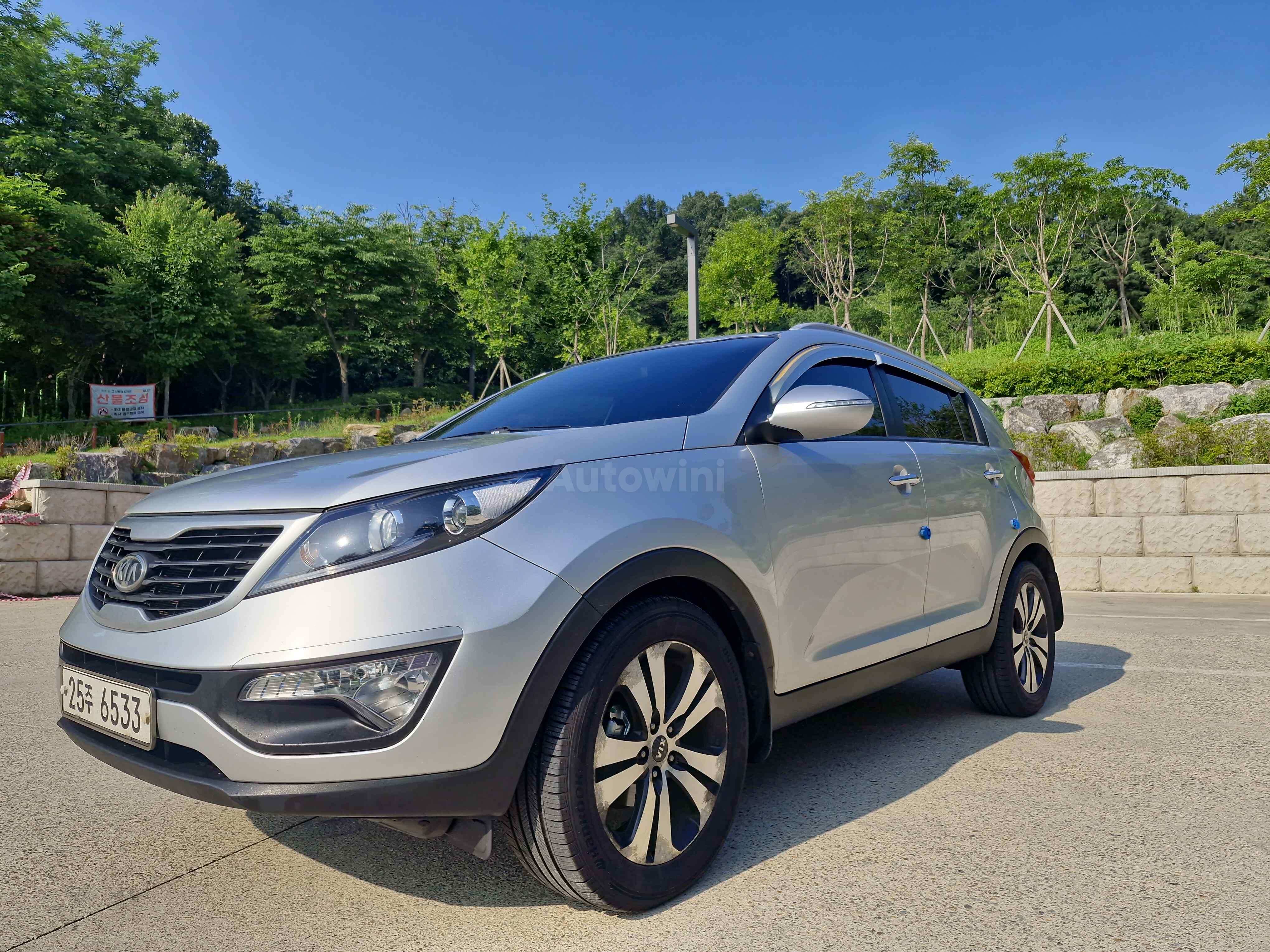 2011 KIA SPORTAGE VIN: KNAPC813BBK021379