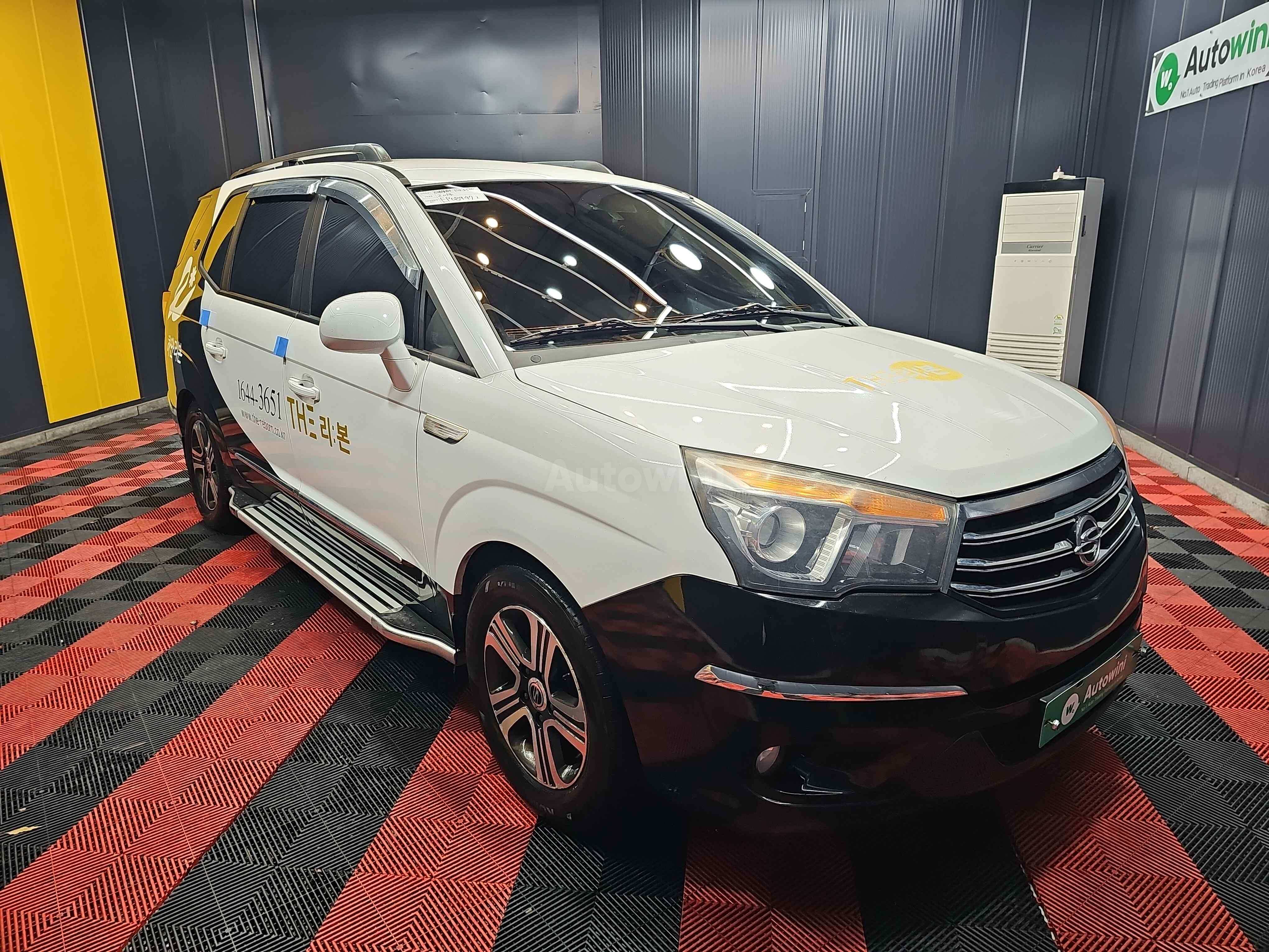 2014 KGM (SSANGYONG) KORANDO VIN: KPDKFDNN1EP089472