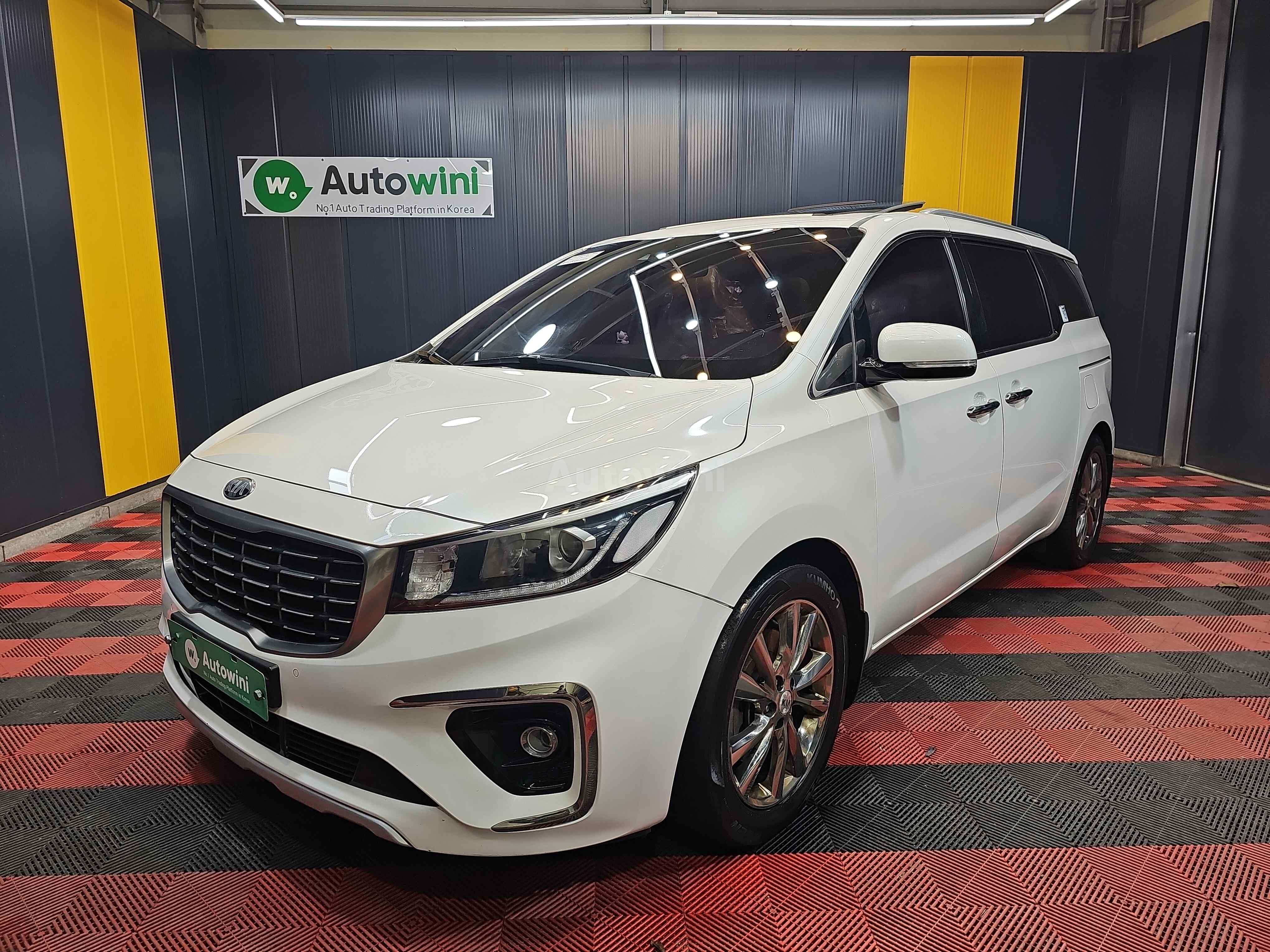 2019 KIA CARNIVAL VIN: KNAMC81ABKS524792