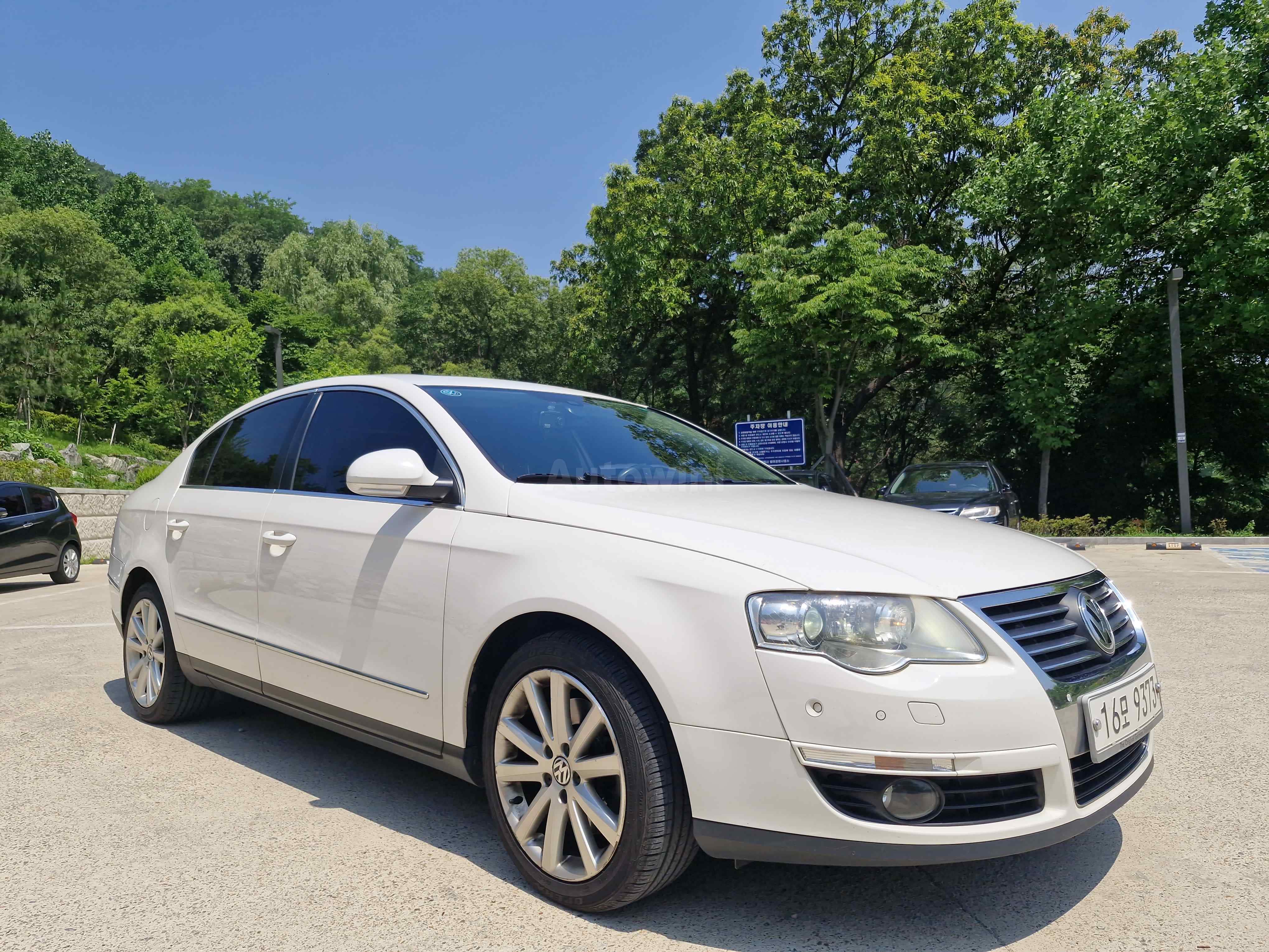 2011 VOLKSWAGEN PASSAT VIN: WVWZZZ3CZBP004828