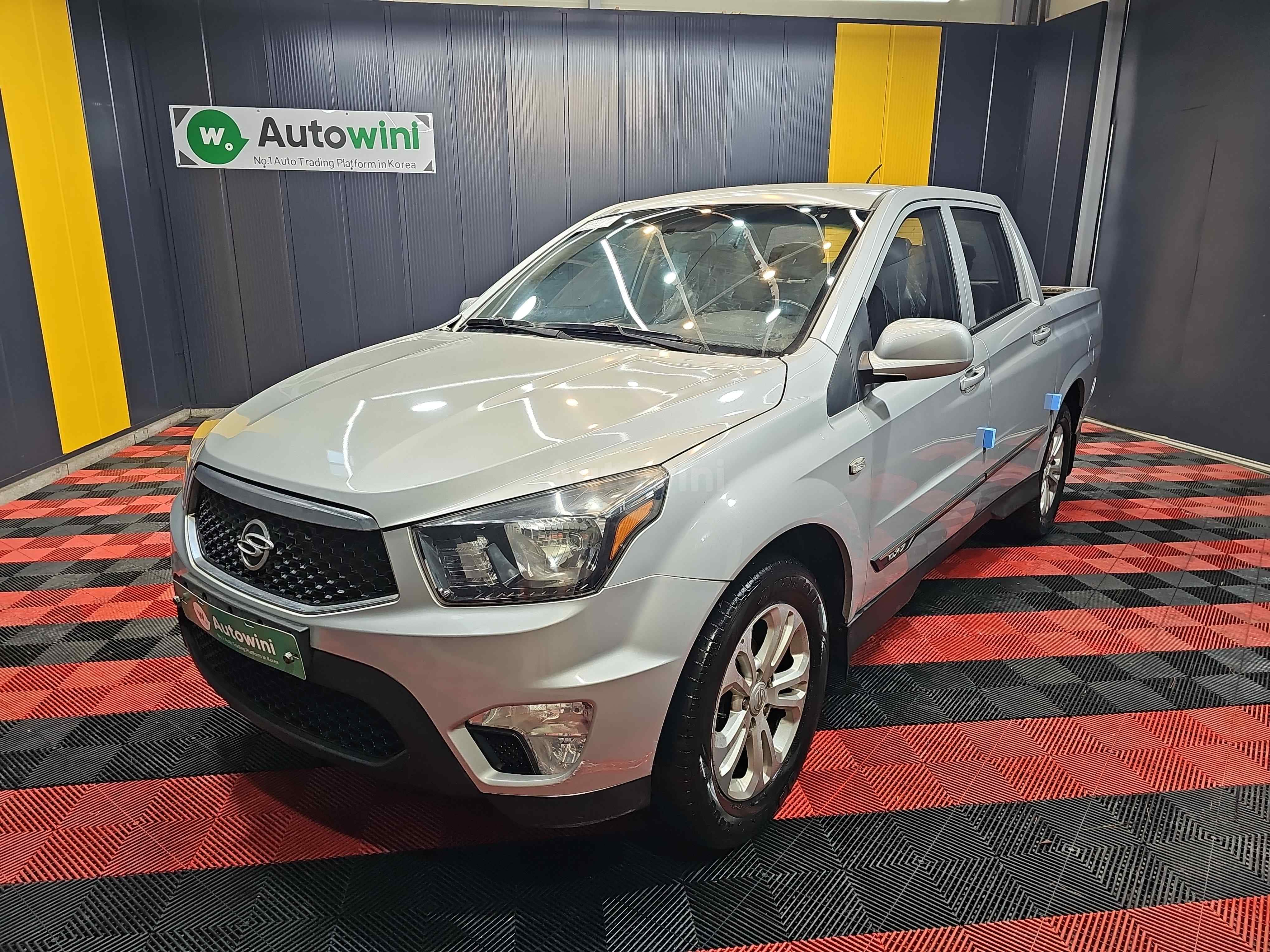 2016 KGM (SSANGYONG) KORANDO VIN: KPACA4AN1GP270053