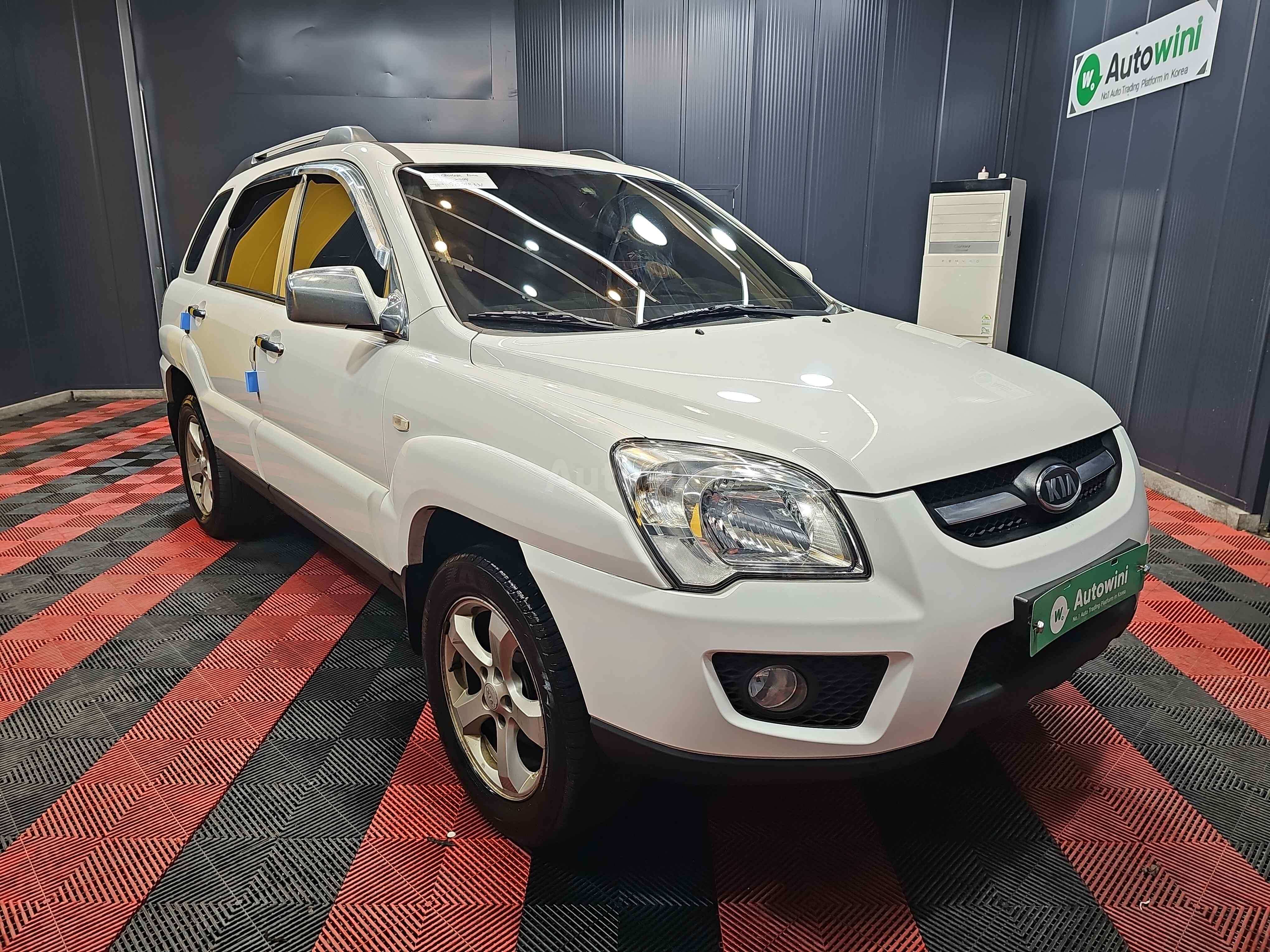 2009 KIA SPORTAGE VIN: KNAJE55539K648331