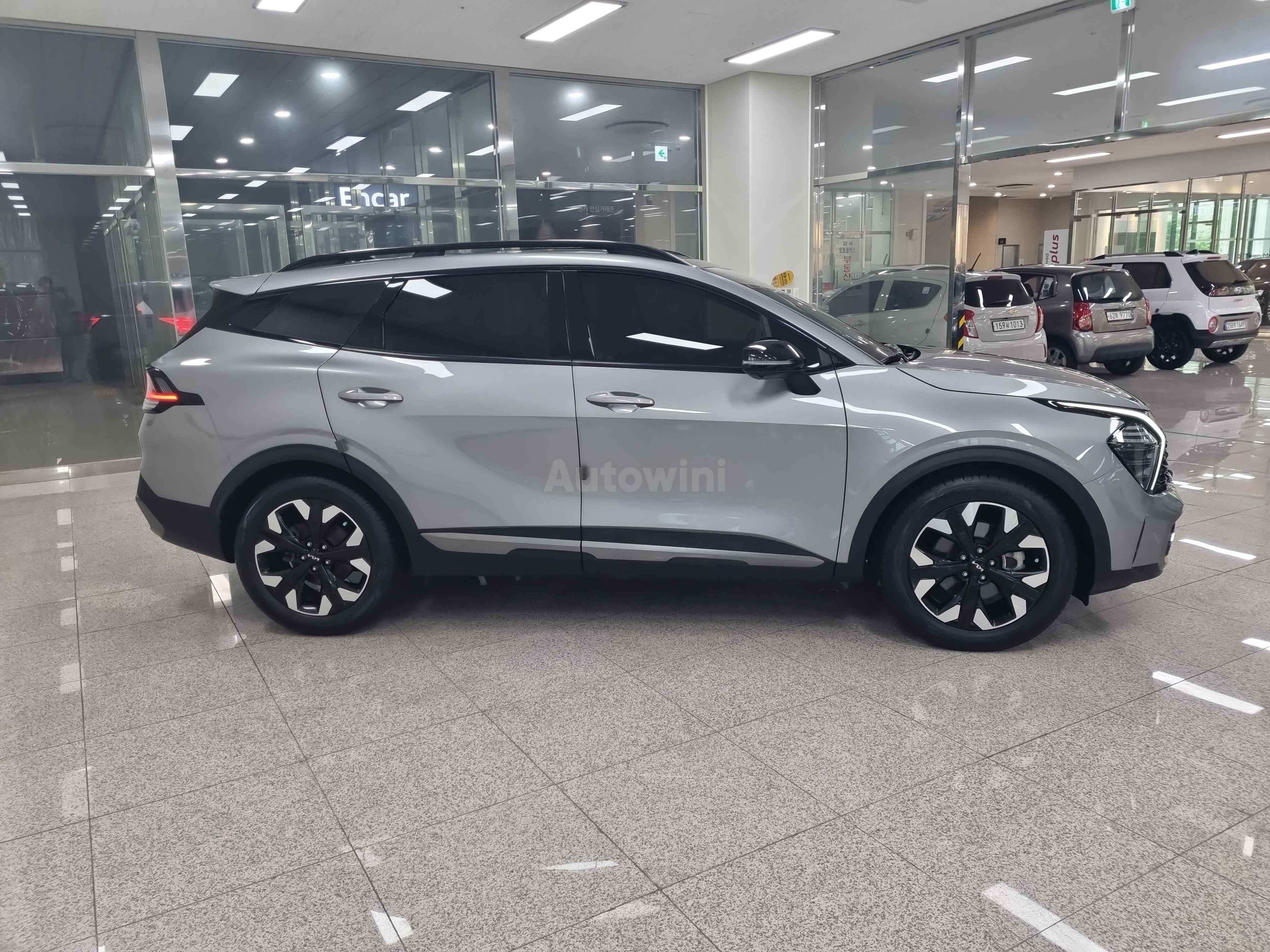 2022 KIA SPORTAGE VIN: KNAPV81BGNK009098