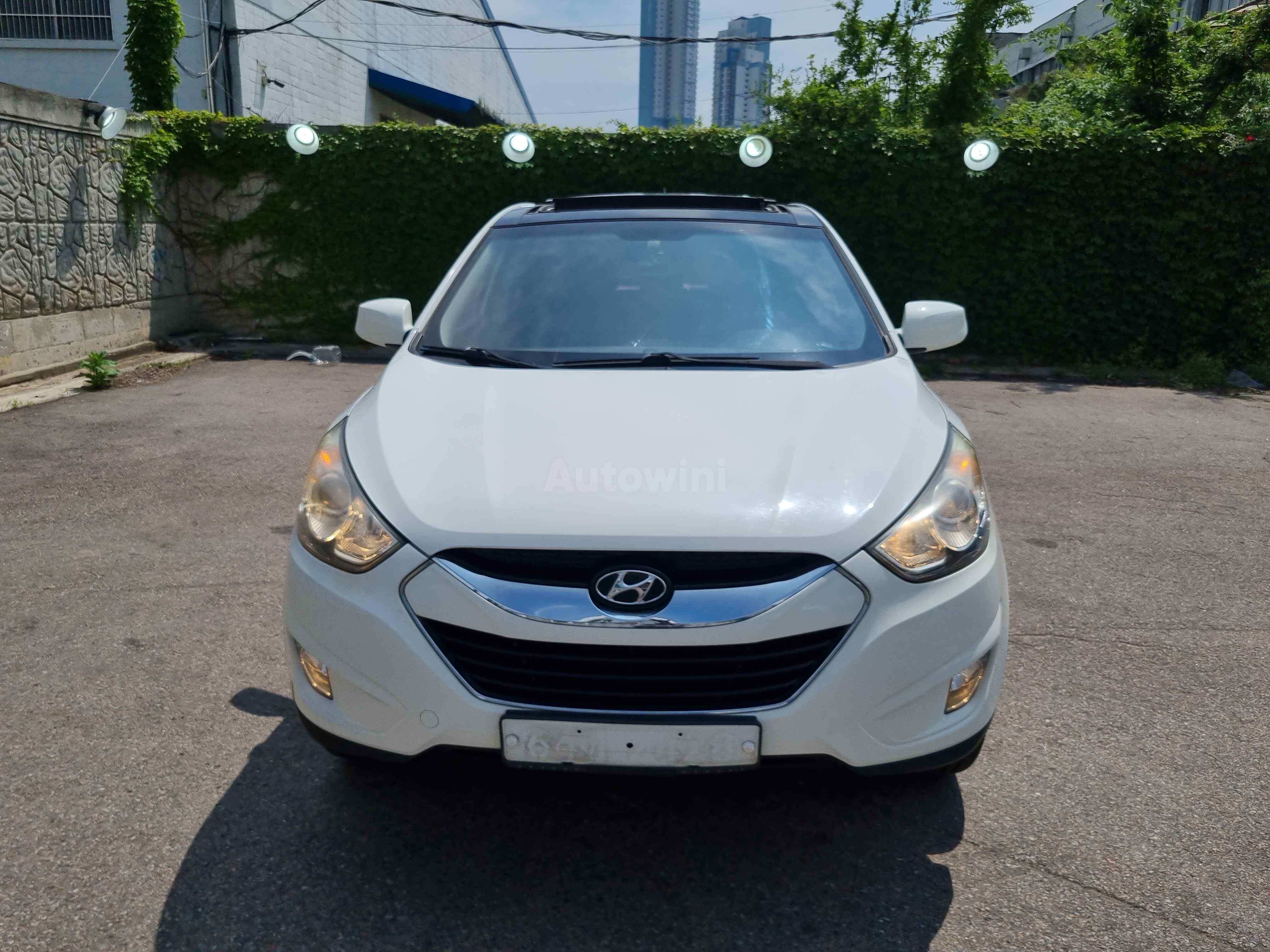 2013 HYUNDAI TUCSON VIN: KMHJT81VBDU657352
