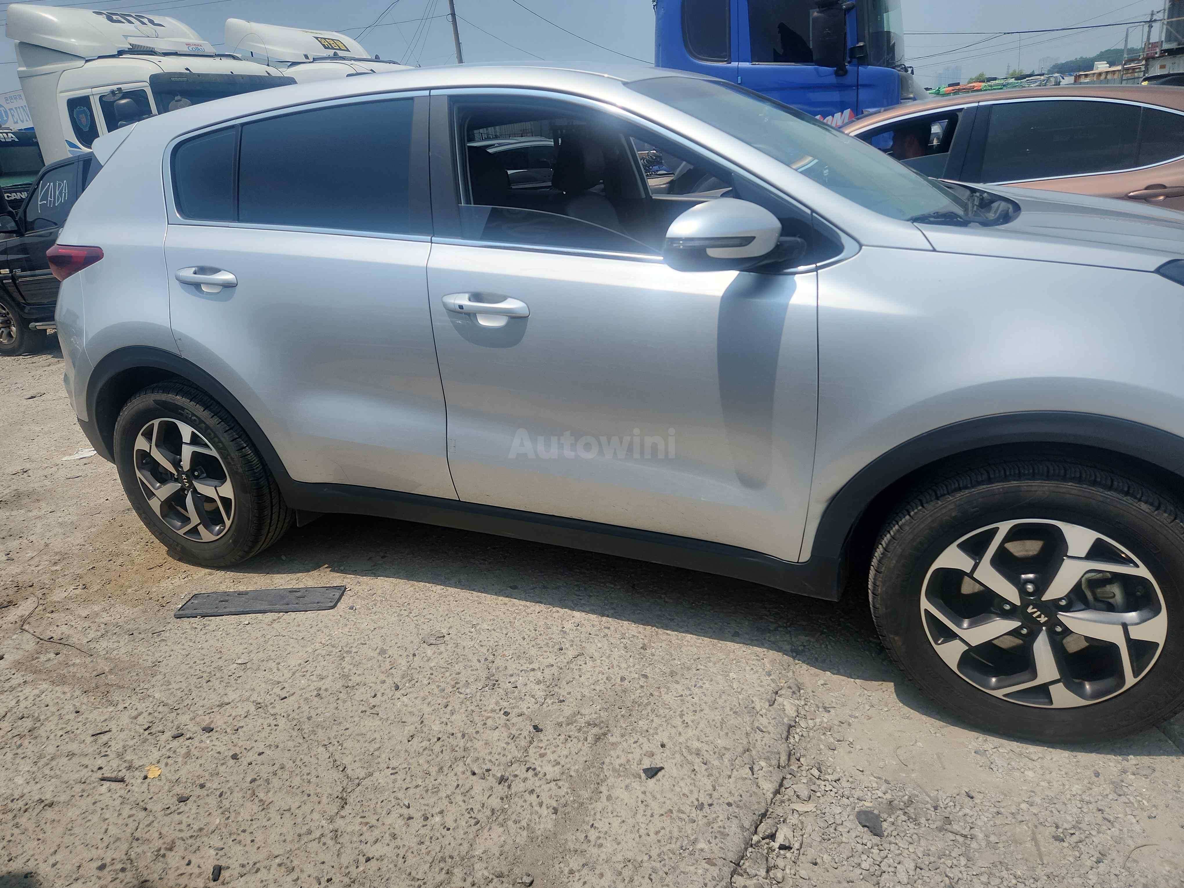 2021 KIA SPORTAGE VIN: KNAPM813DMK911645