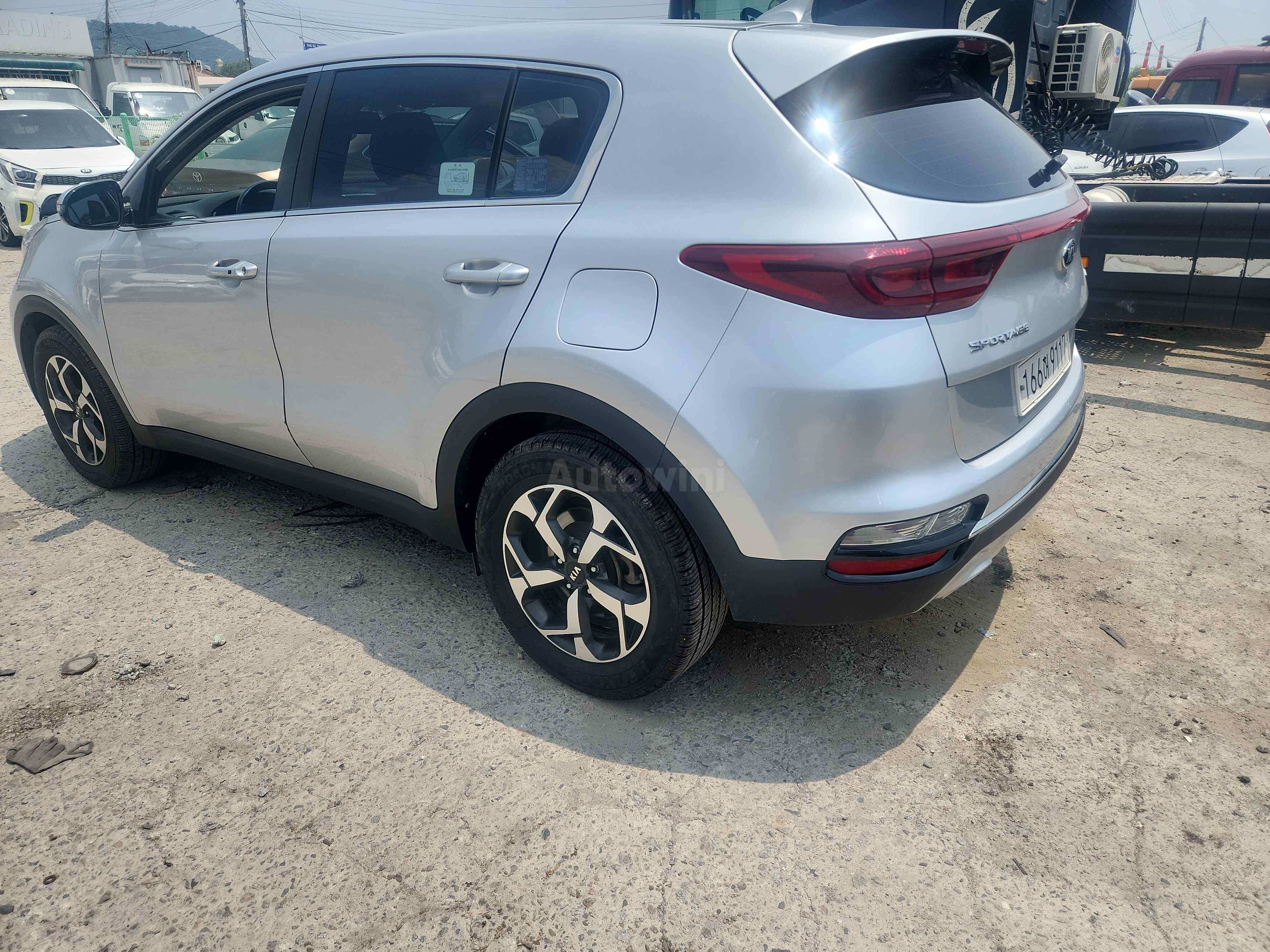 2021 KIA SPORTAGE VIN: KNAPM813DMK911645