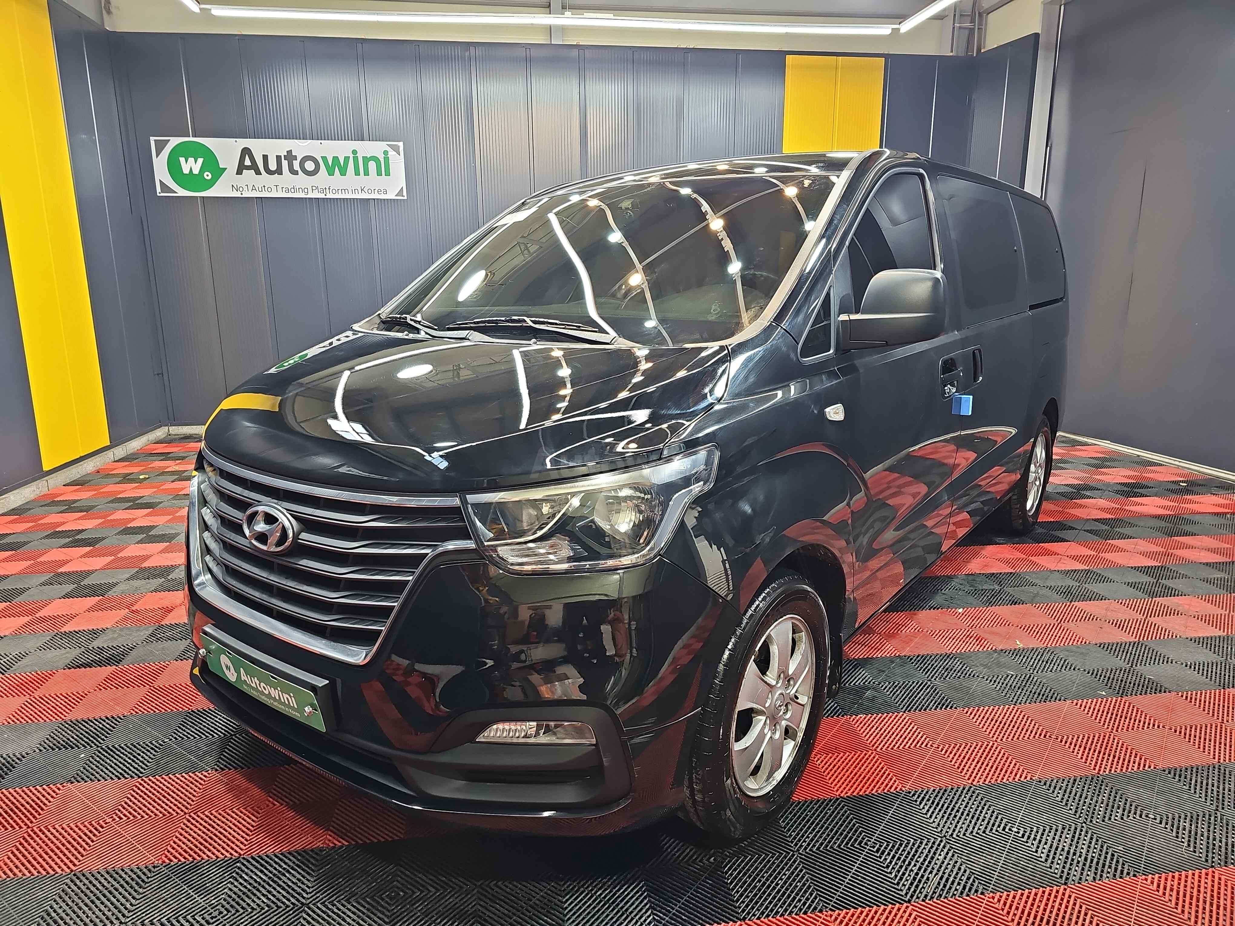 2020 HYUNDAI STAREX VIN: KMJWA37KBLU116530