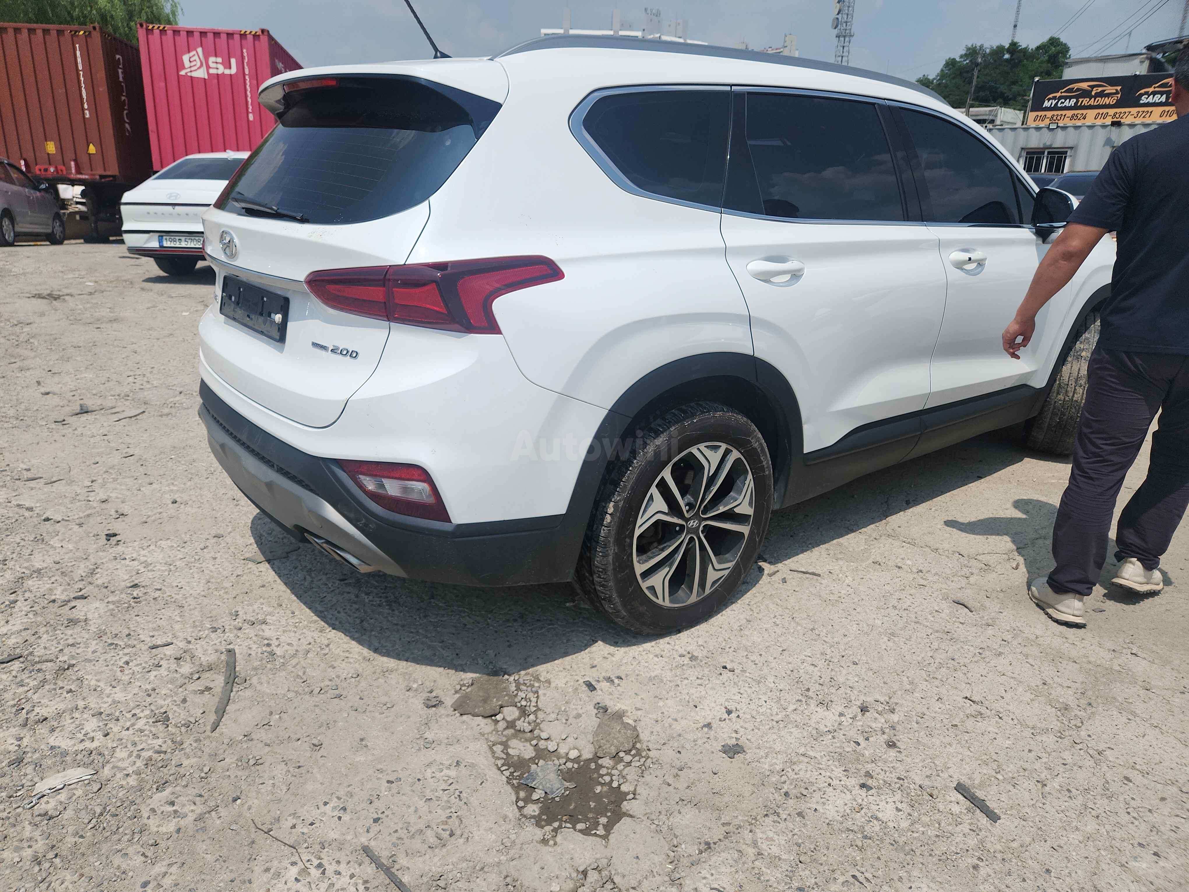 2019 HYUNDAI SANTAFE VIN: KMHS281BDKU183854