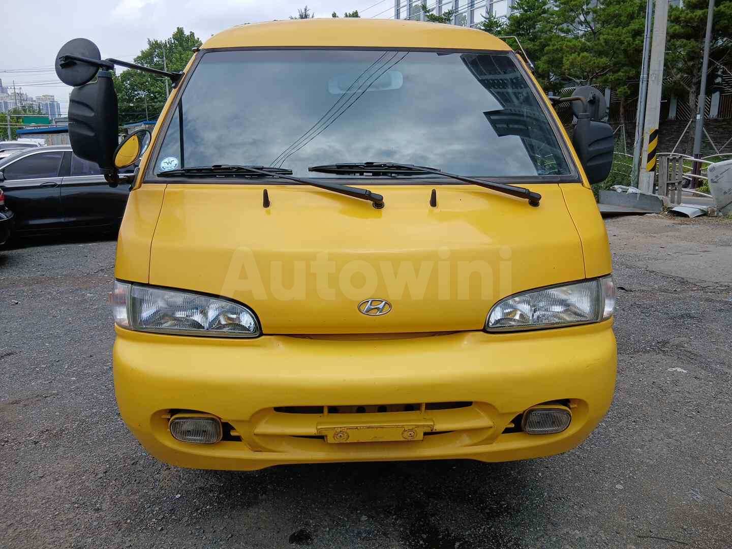 2001 HYUNDAI GRACE VIN: KMJRD37FP1K519460