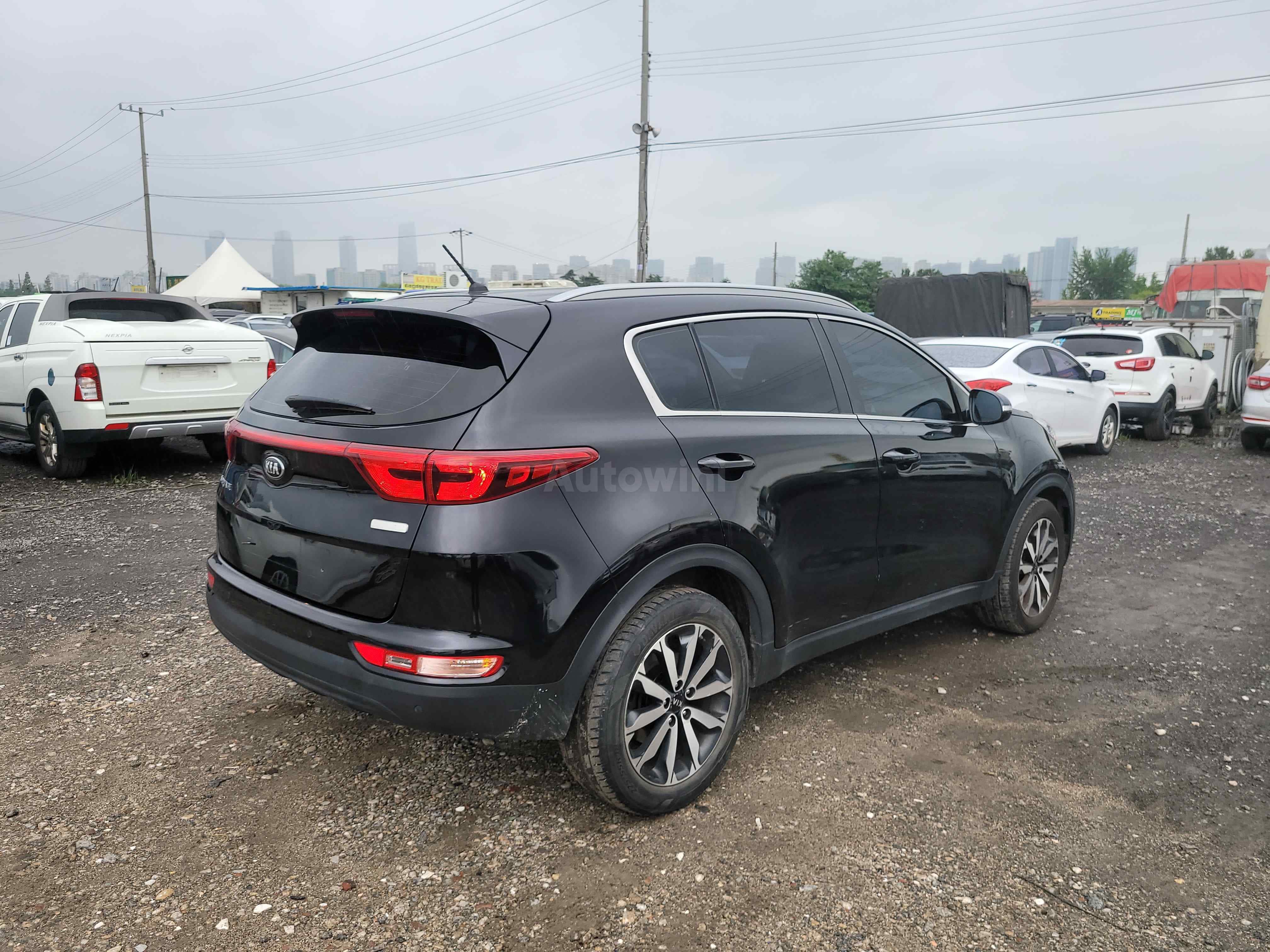 2017 KIA SPORTAGE VIN: KNAP6815GHK264866