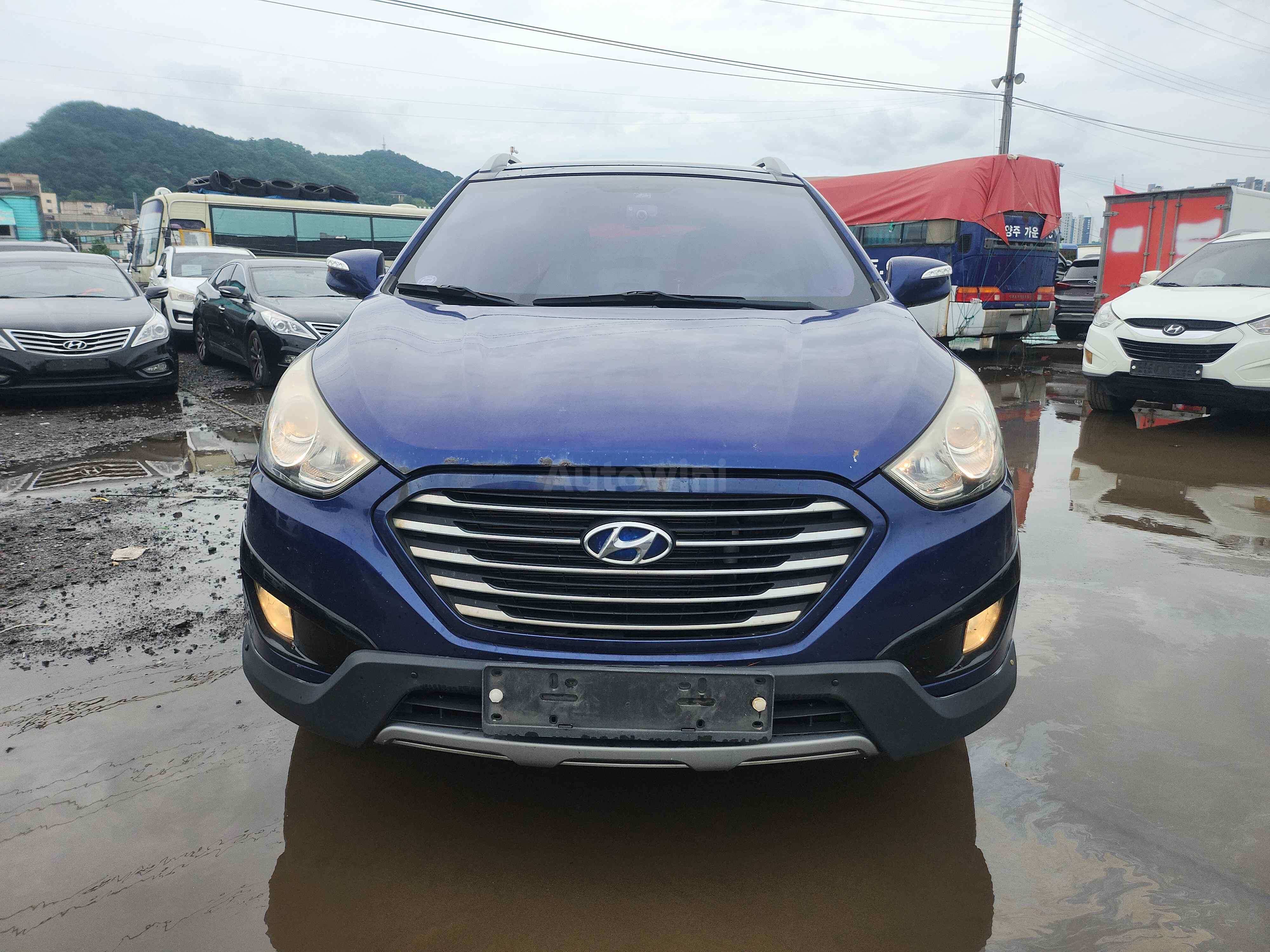 2012 HYUNDAI TUCSON VIN: KMHJU81VBCU388537