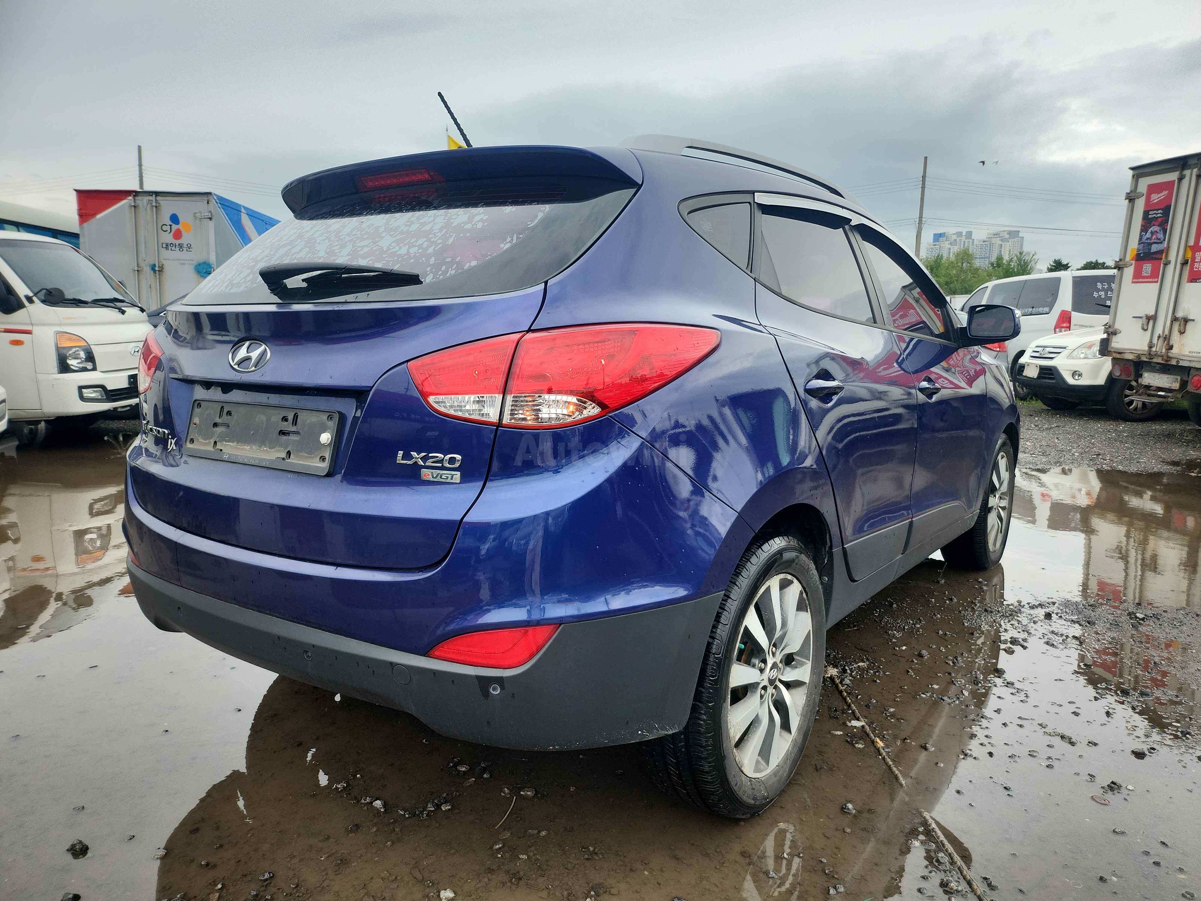 2012 HYUNDAI TUCSON VIN: KMHJU81VBCU388537