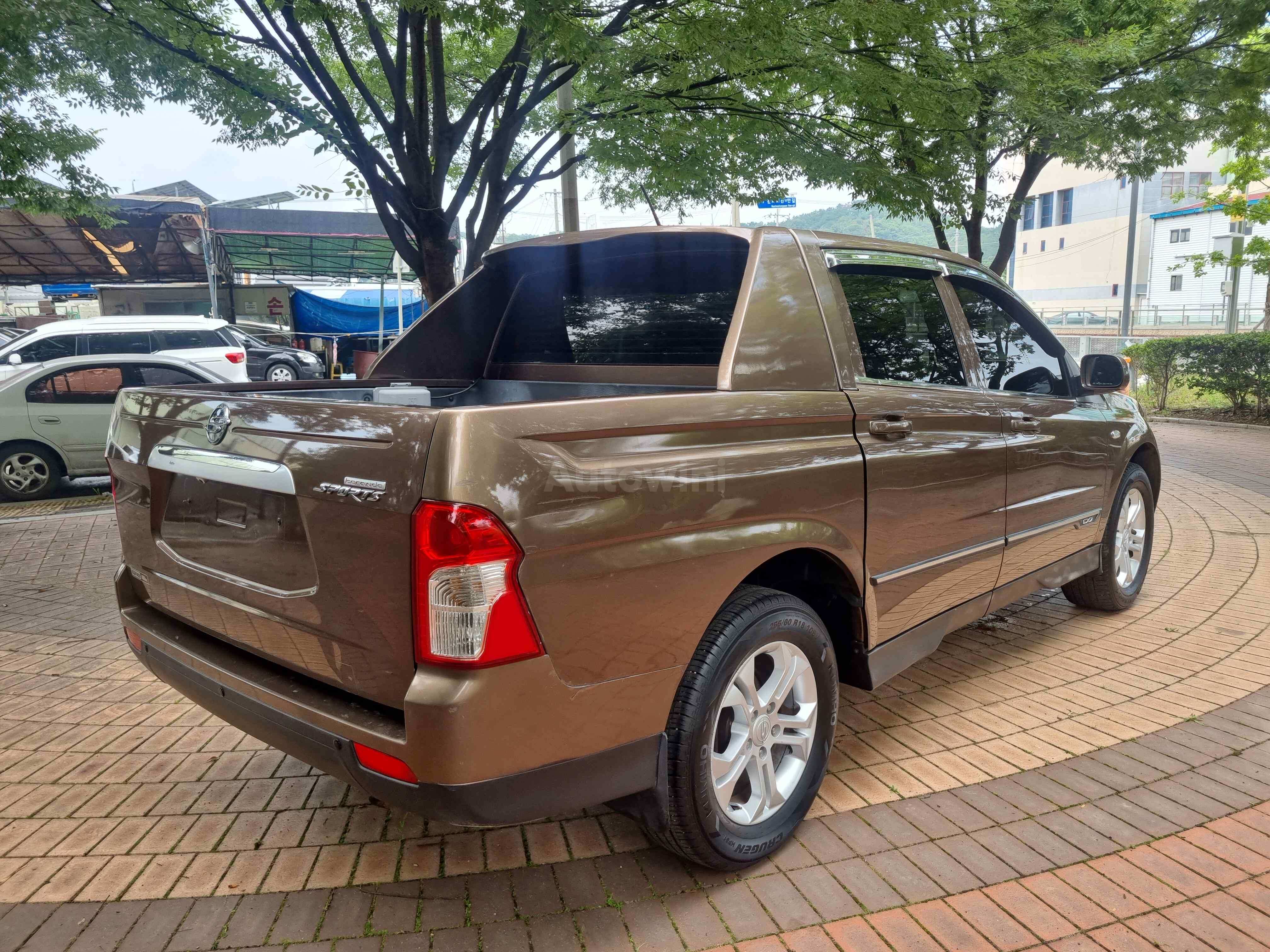 2014 KGM (SSANGYONG) KORANDO VIN: KPACA4AN1EP207888