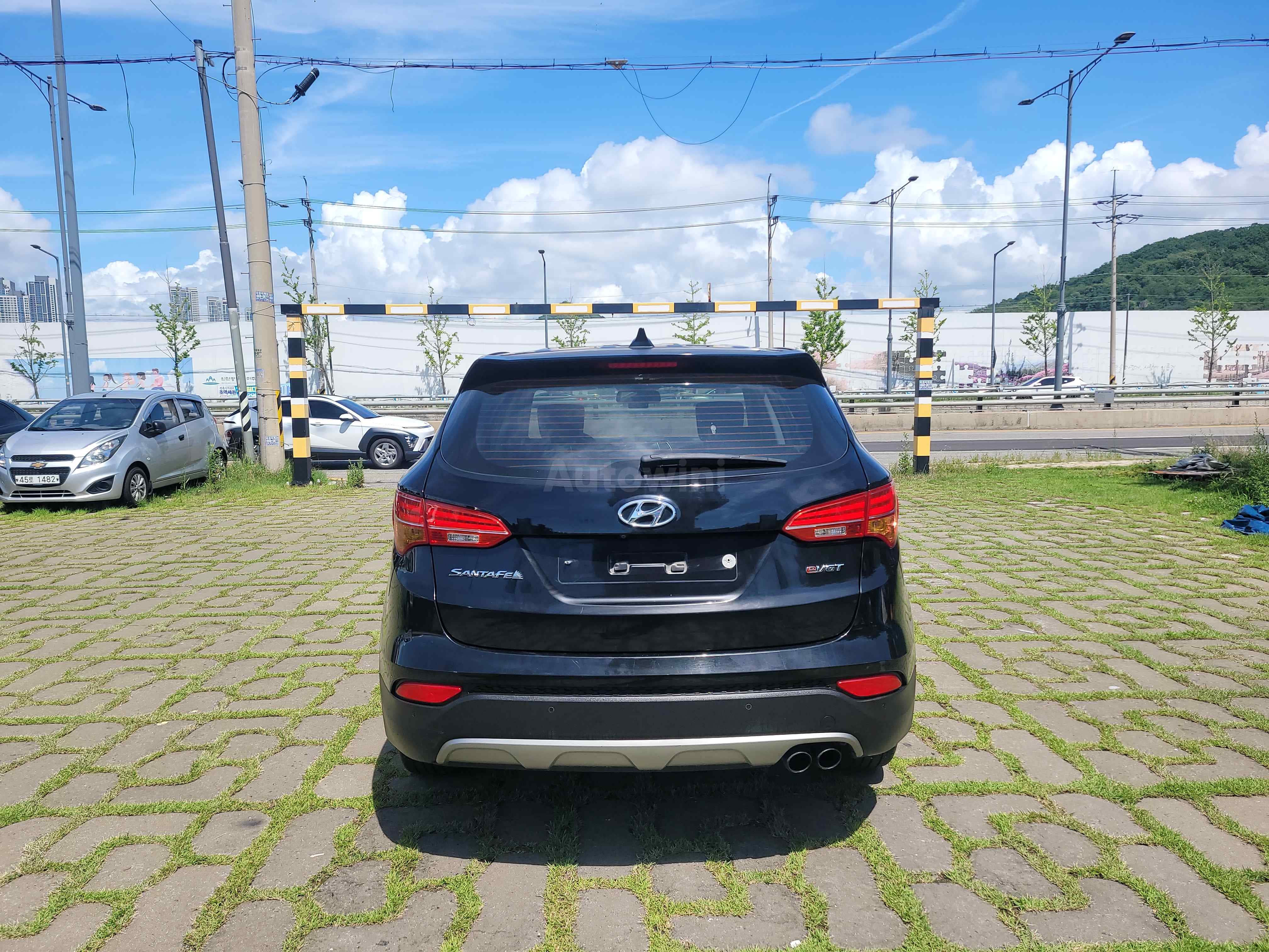 2015 HYUNDAI SANTAFE VIN: KMHSU81UBFU428850
