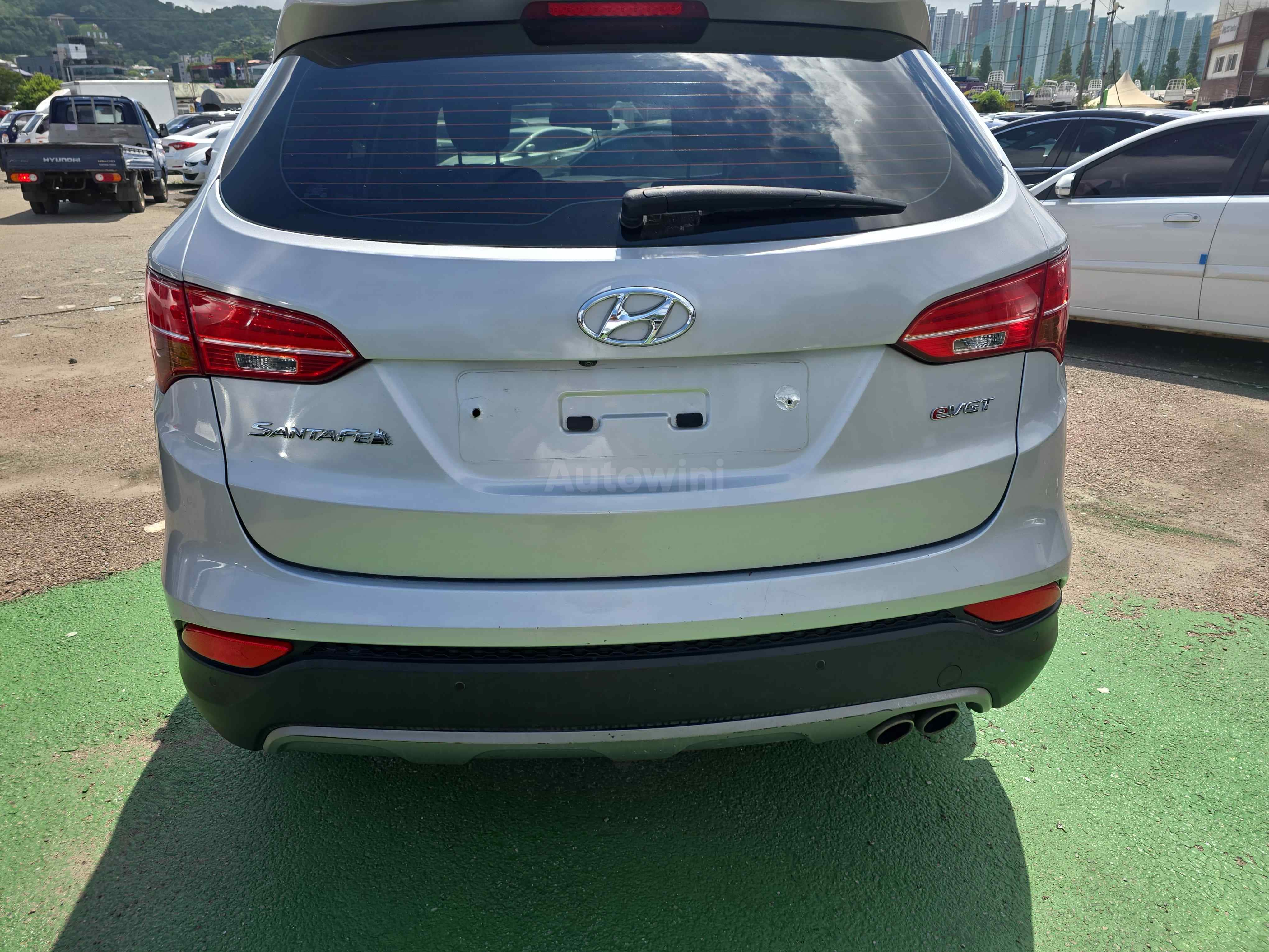 2013 HYUNDAI SANTAFE VIN: KMHSW81UBDU169780