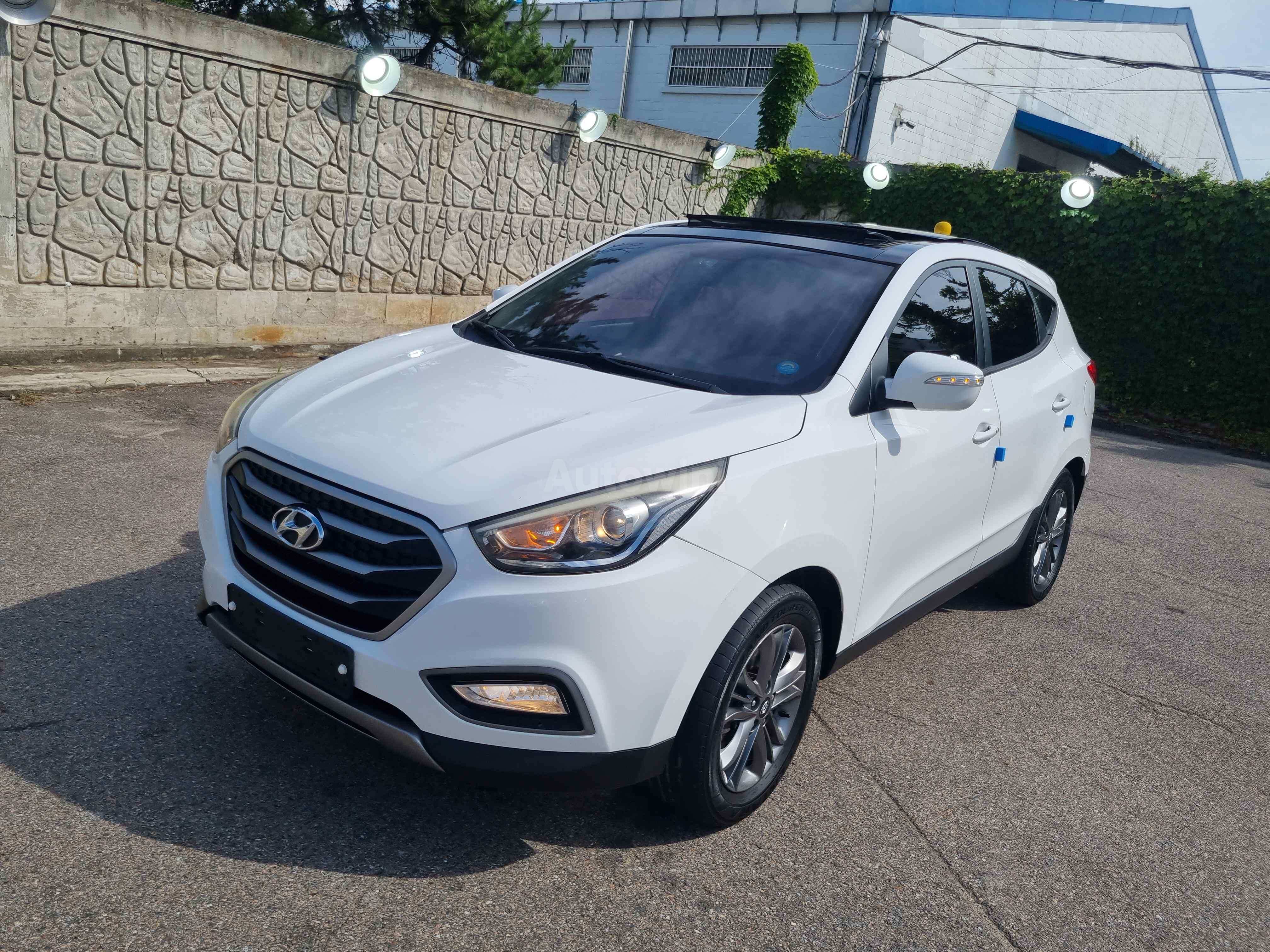 2014 HYUNDAI TUCSON VIN: KMHJT81VBEU783553