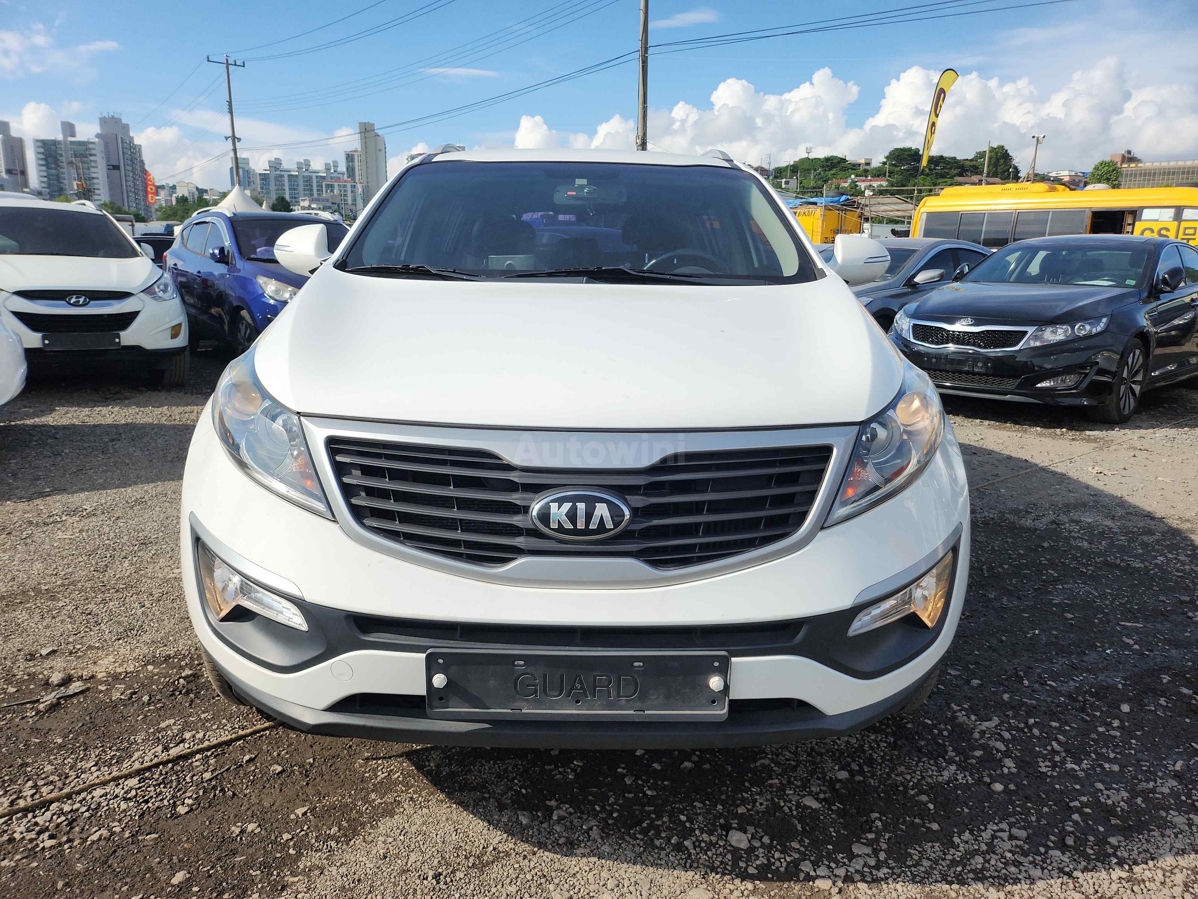 2013 KIA SPORTAGE VIN: KNAPC813BDK394490