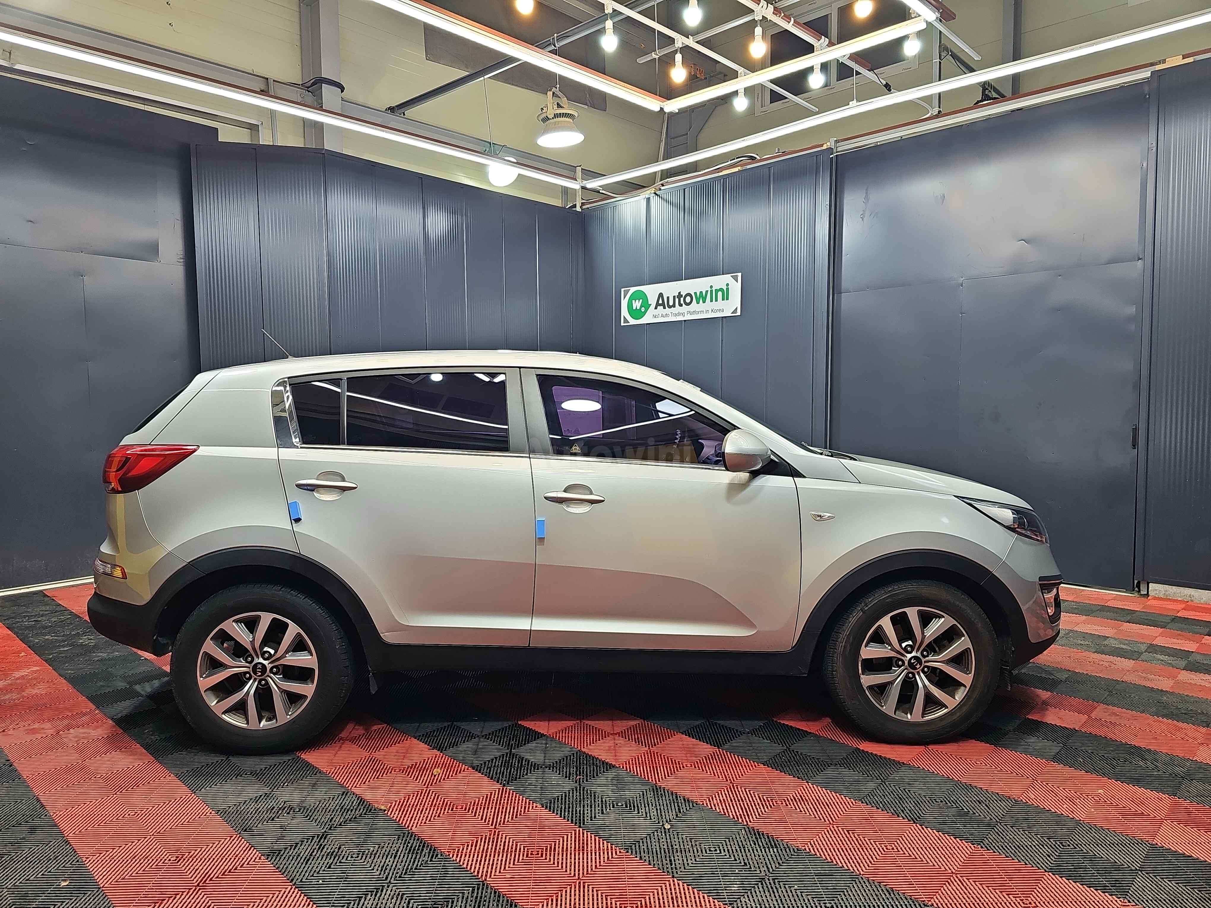 2015 KIA SPORTAGE VIN: KNAPB813BFK763465