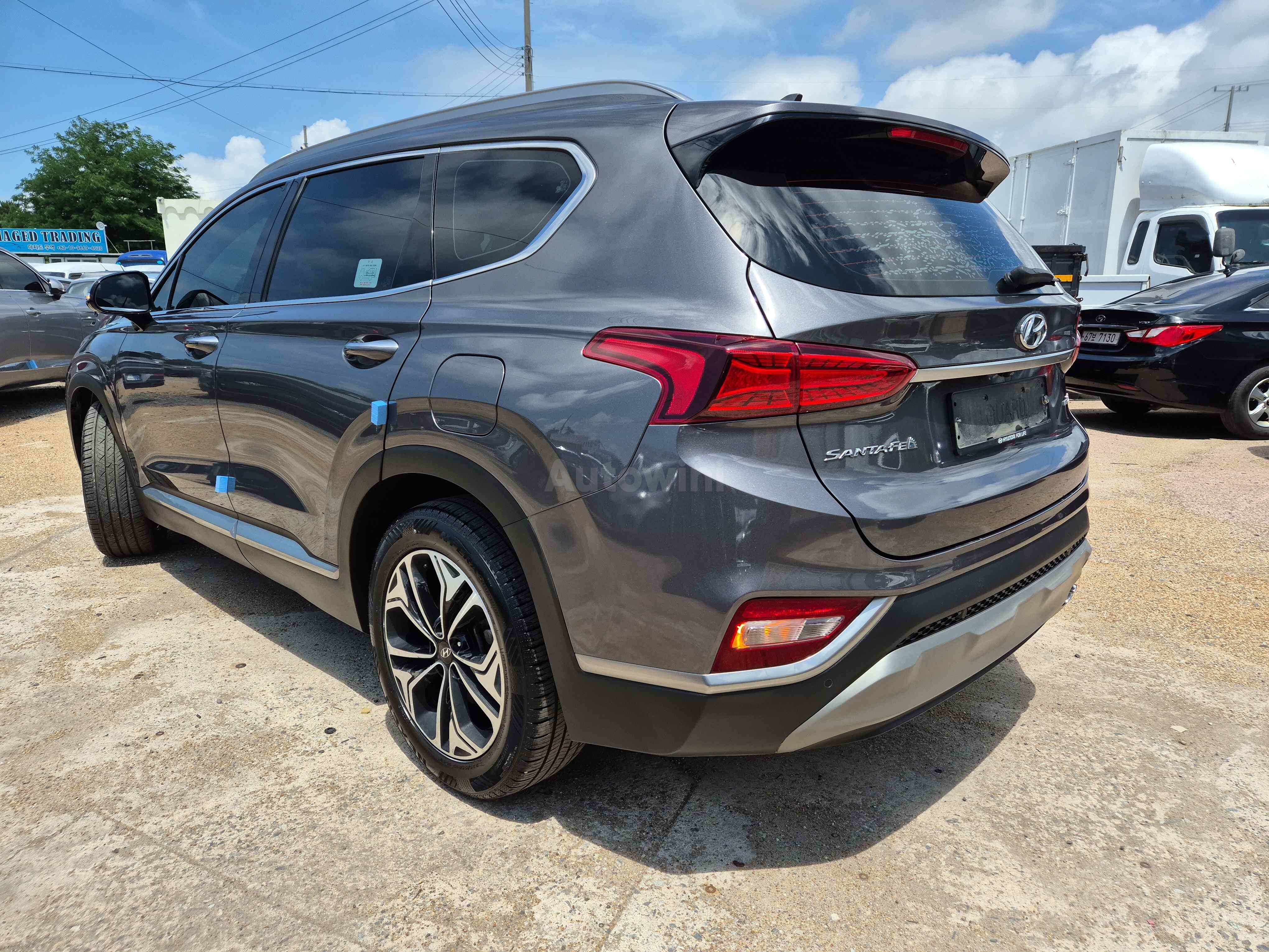 2019 HYUNDAI SANTAFE VIN: KMHS381CDKU051051