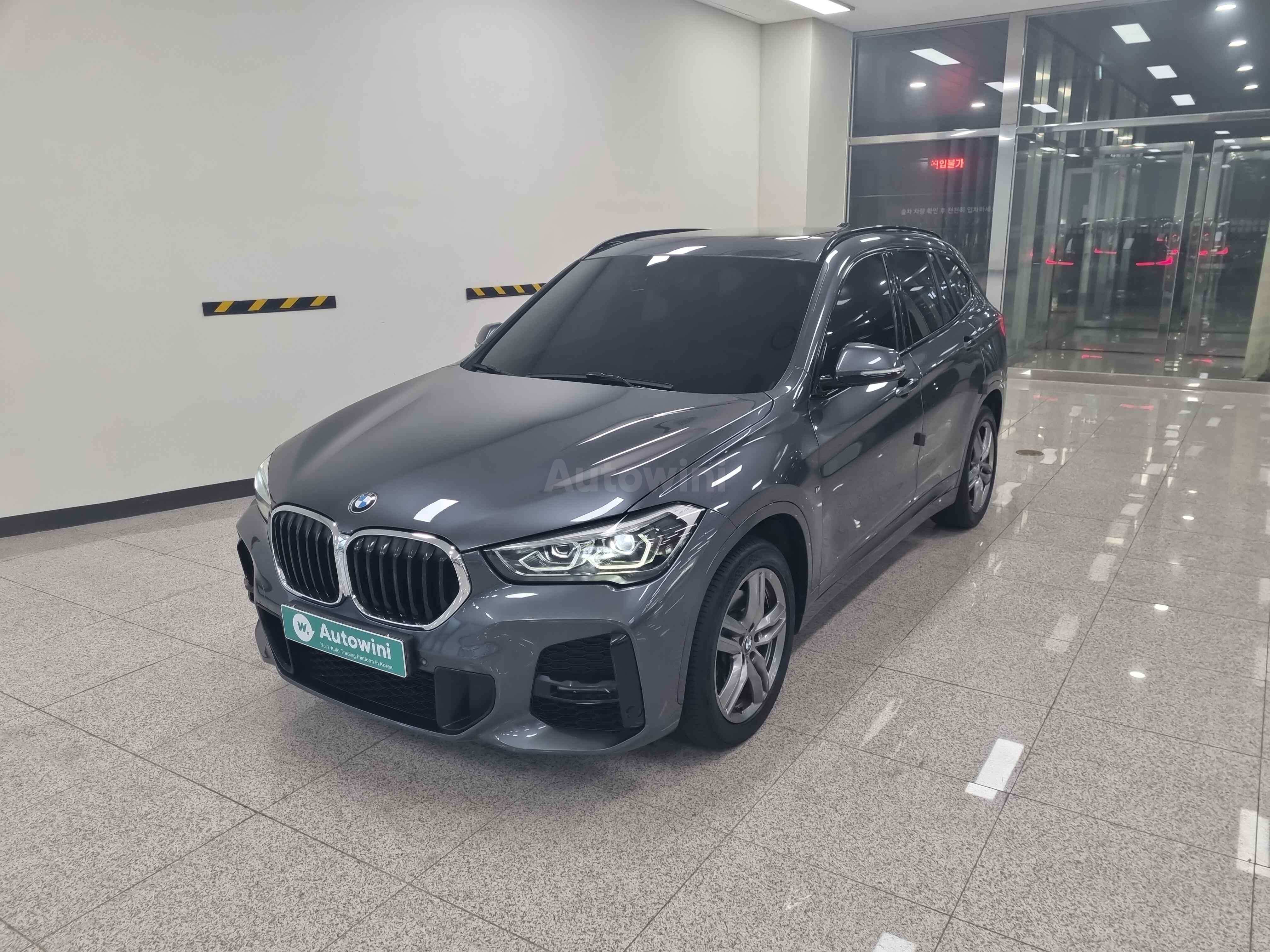 2022 BMW X1 VIN: WBA11DG07N5U43557