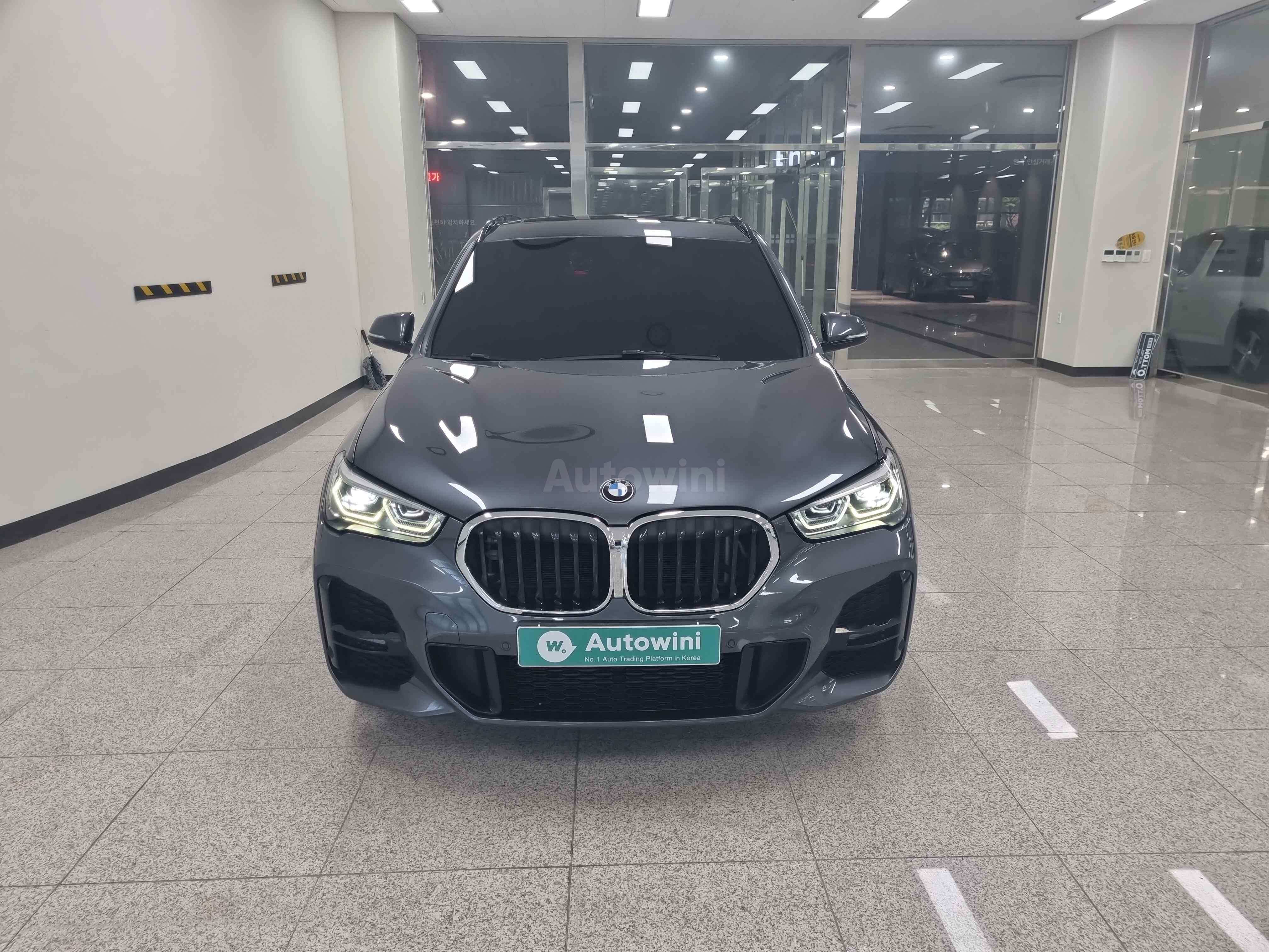 2022 BMW X1 VIN: WBA11DG07N5U43557