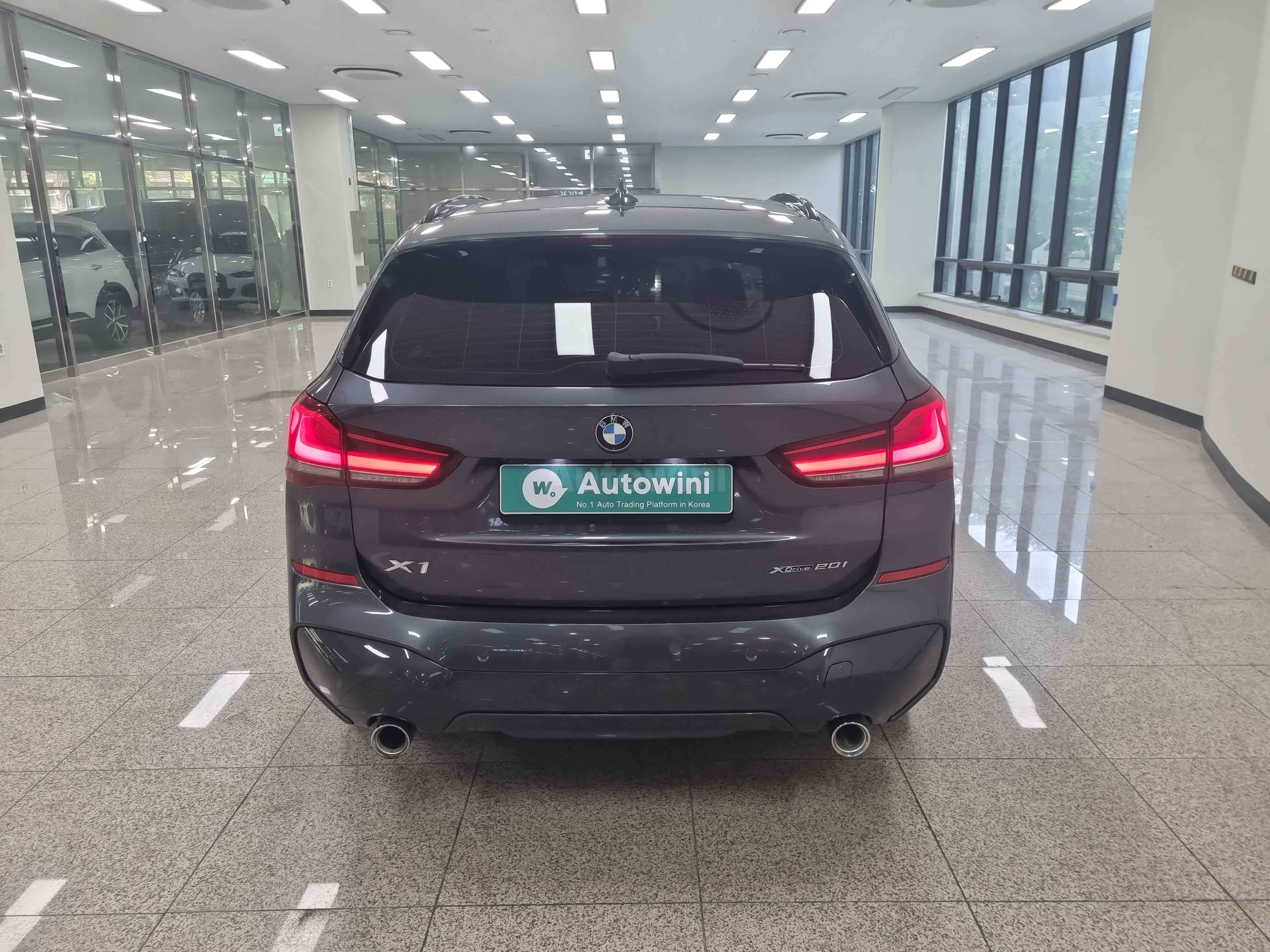 2022 BMW X1 VIN: WBA11DG07N5U43557
