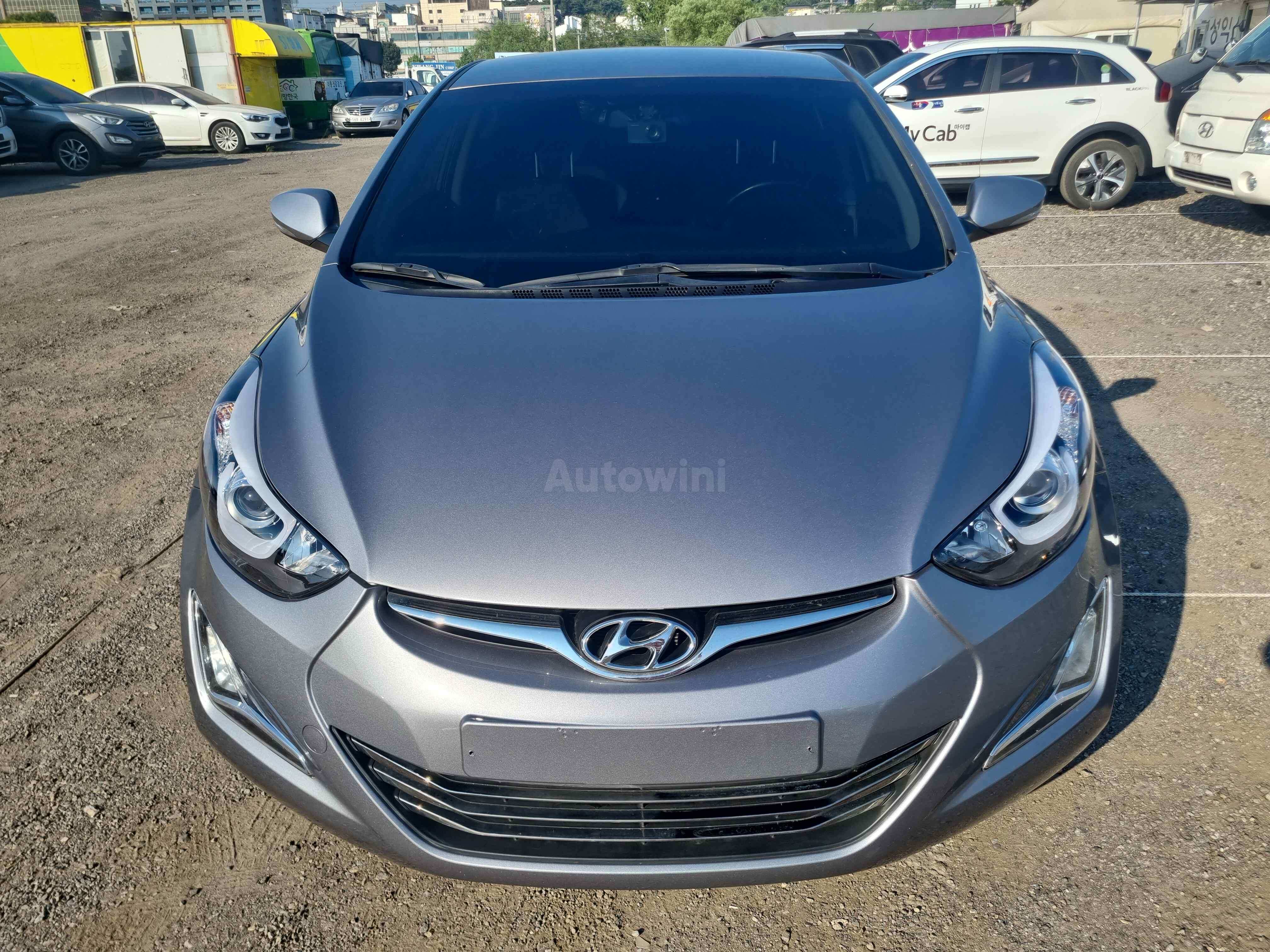 2015 HYUNDAI AVANTE VIN: KMHDG41UBFU228860
