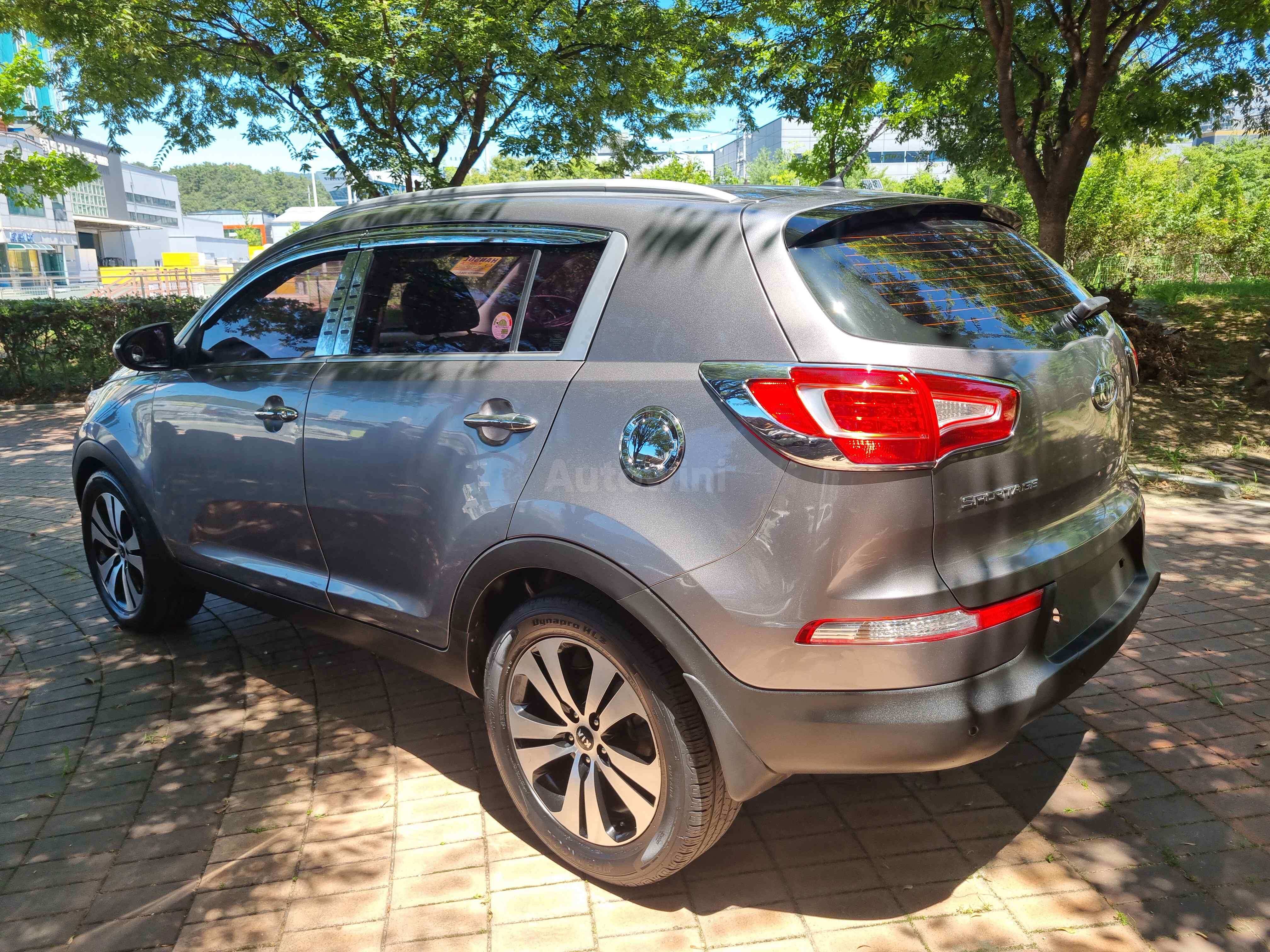 2012 KIA SPORTAGE VIN: KNAPC813BCK194631