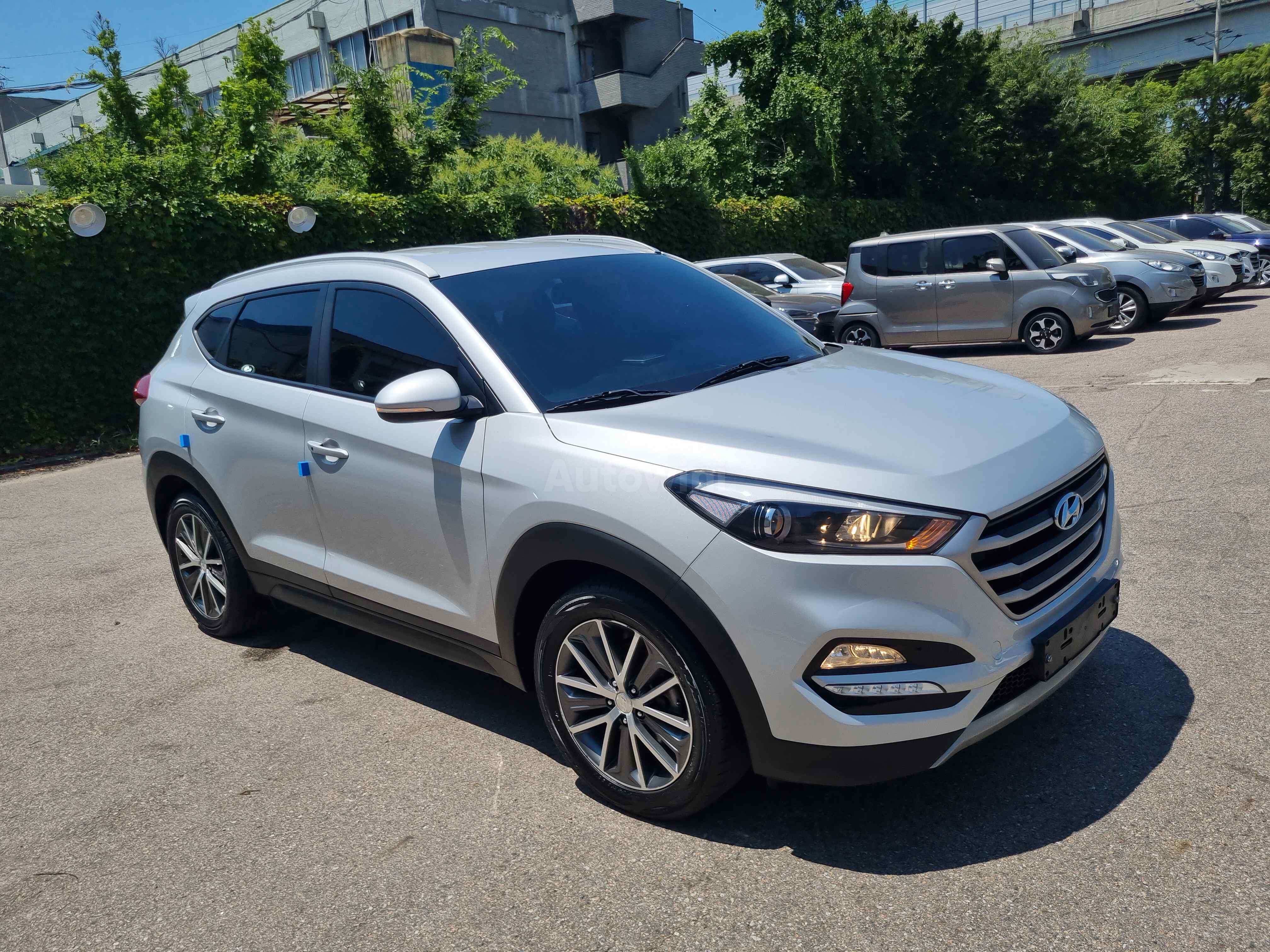 2017 HYUNDAI TUCSON VIN: KMHJ381ABHU426177
