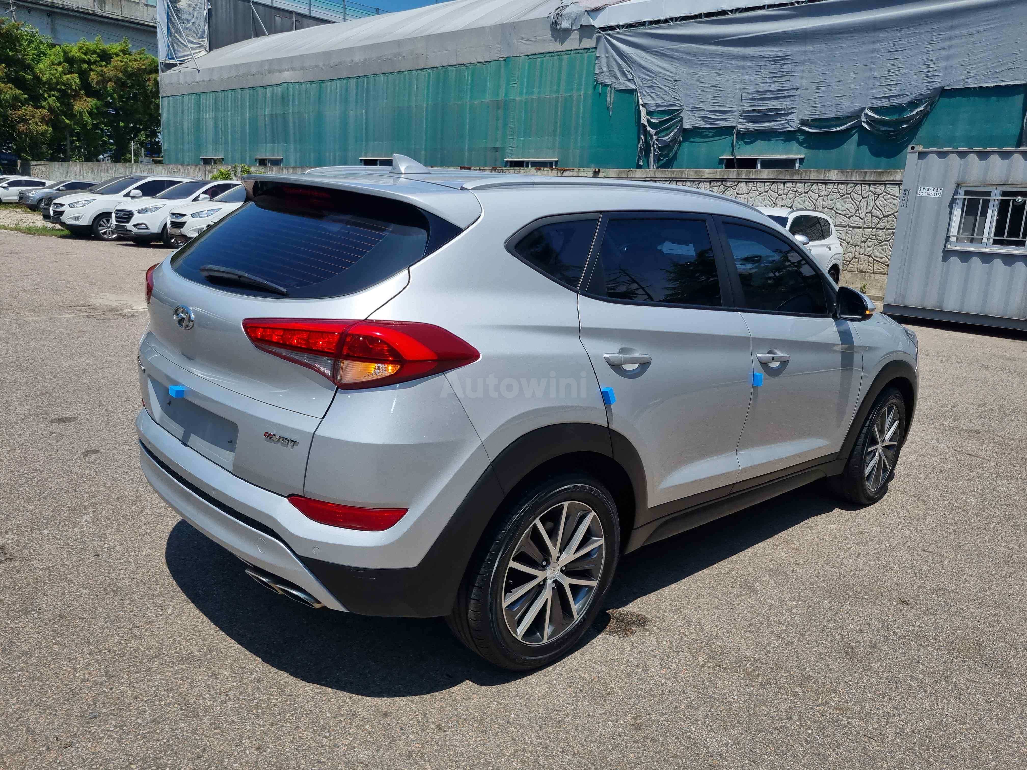 2017 HYUNDAI TUCSON VIN: KMHJ381ABHU426177