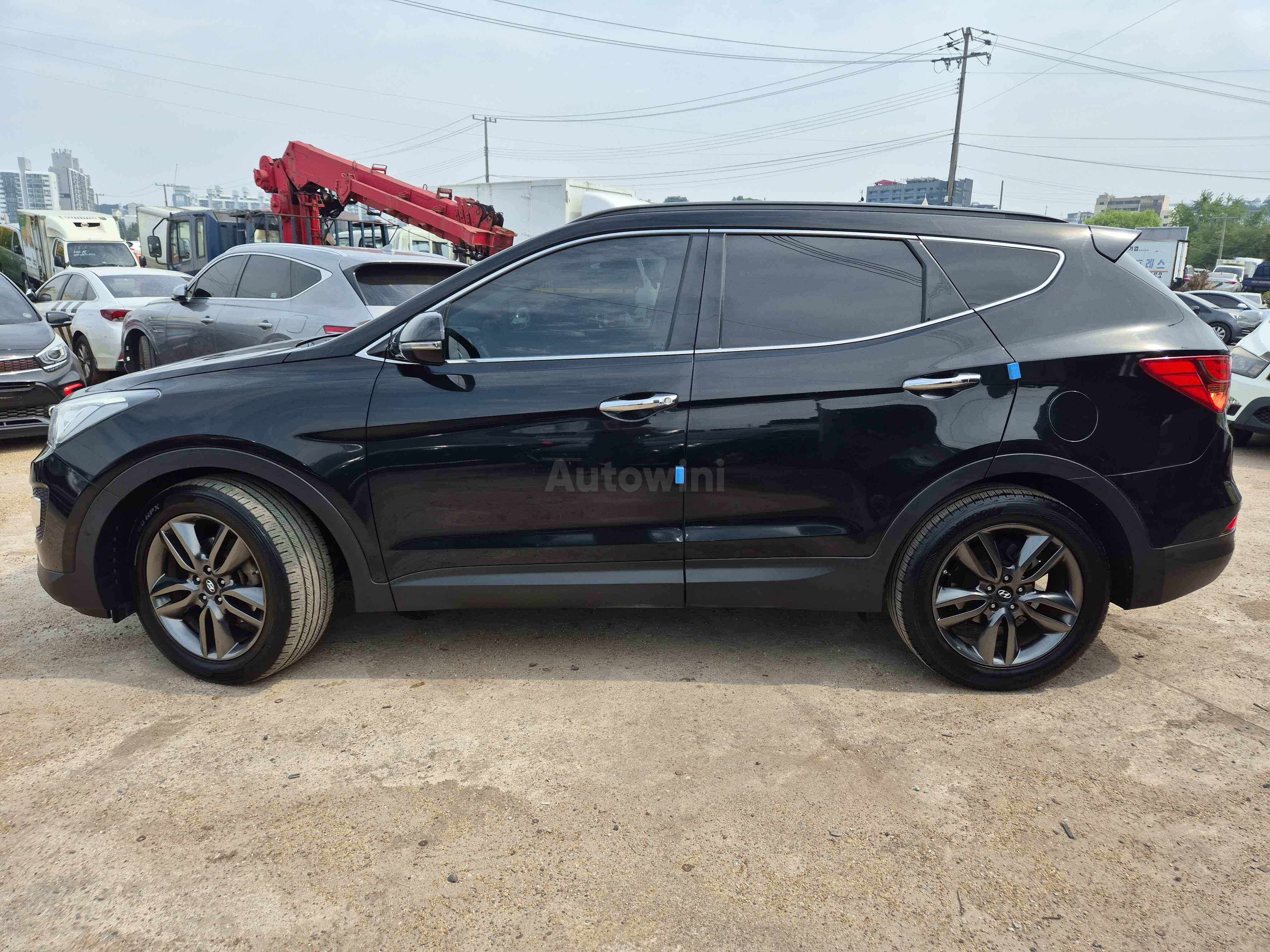 2015 HYUNDAI SANTAFE VIN: KMHSW81UBFU366582