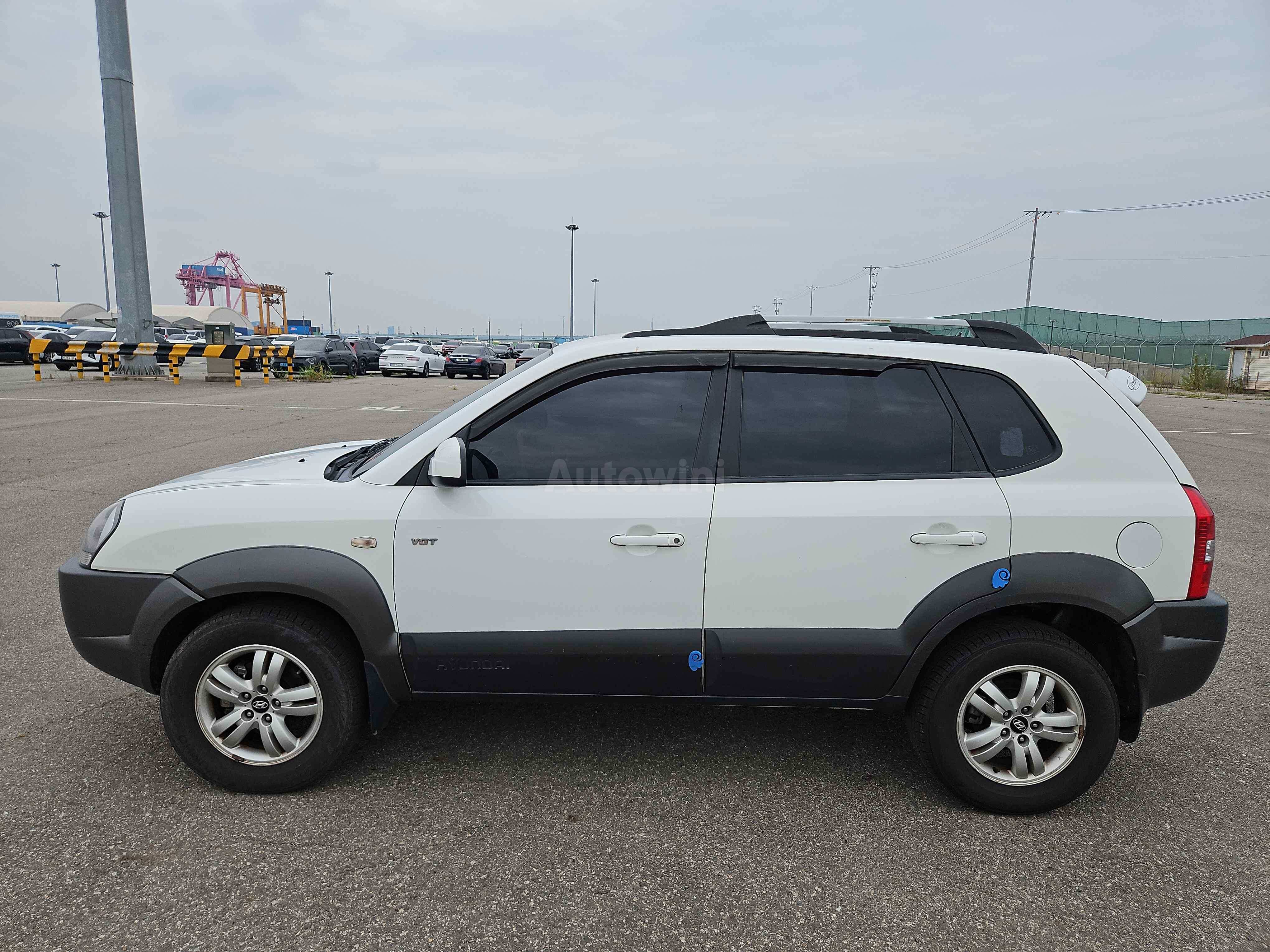 2006 HYUNDAI TUCSON VIN: KMHJN81VP6U467774