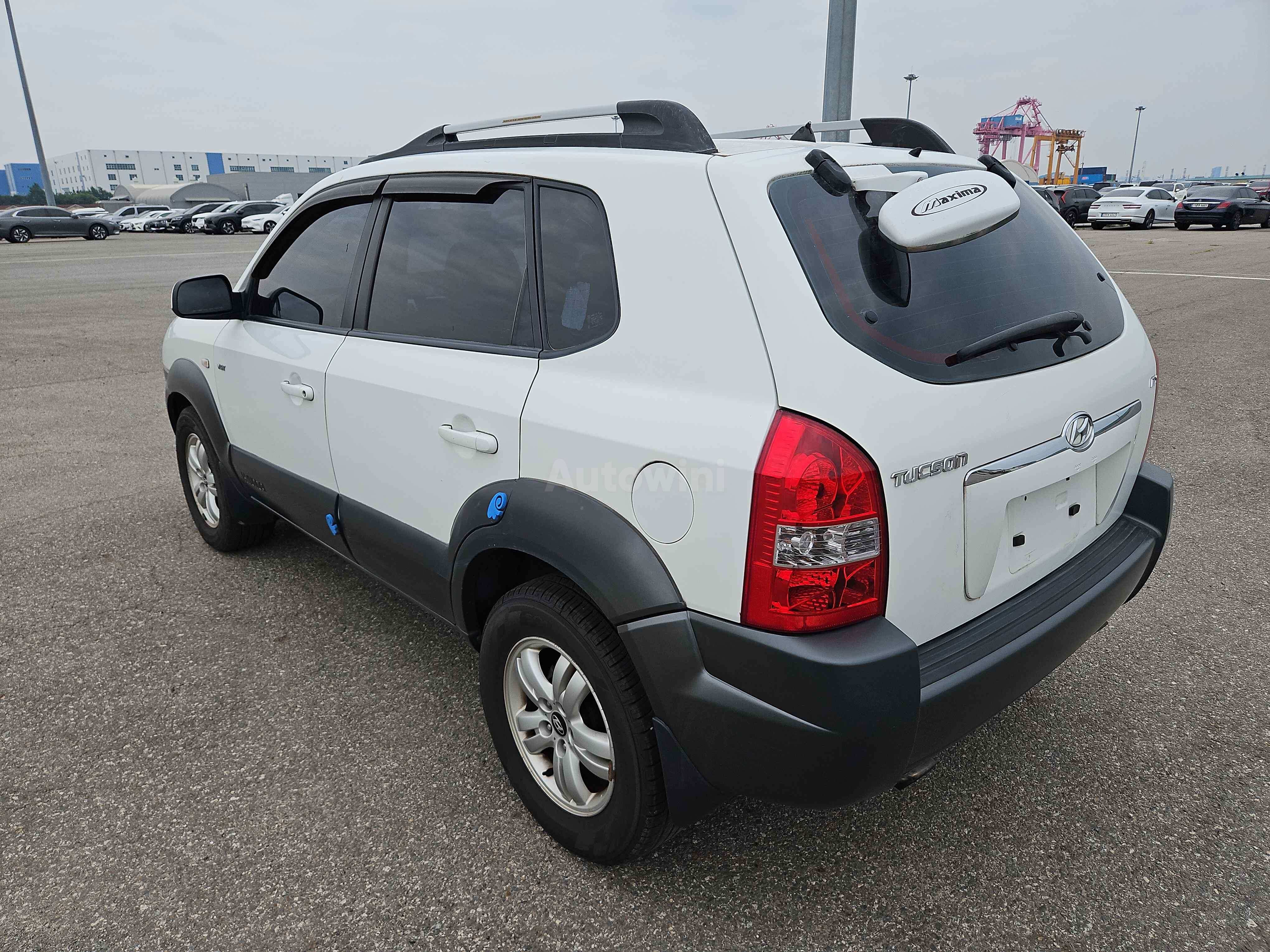 2006 HYUNDAI TUCSON VIN: KMHJN81VP6U467774