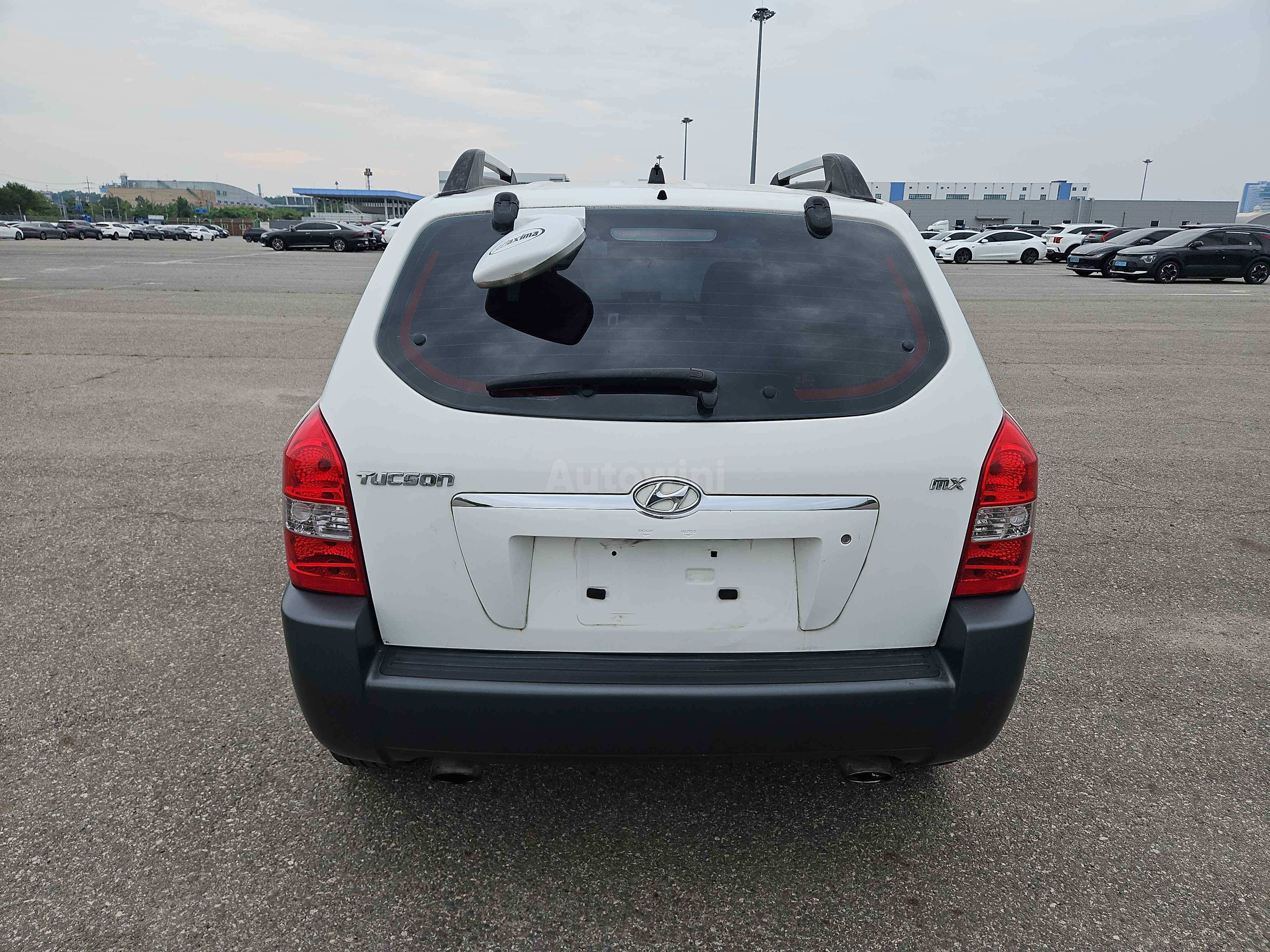 2006 HYUNDAI TUCSON VIN: KMHJN81VP6U467774
