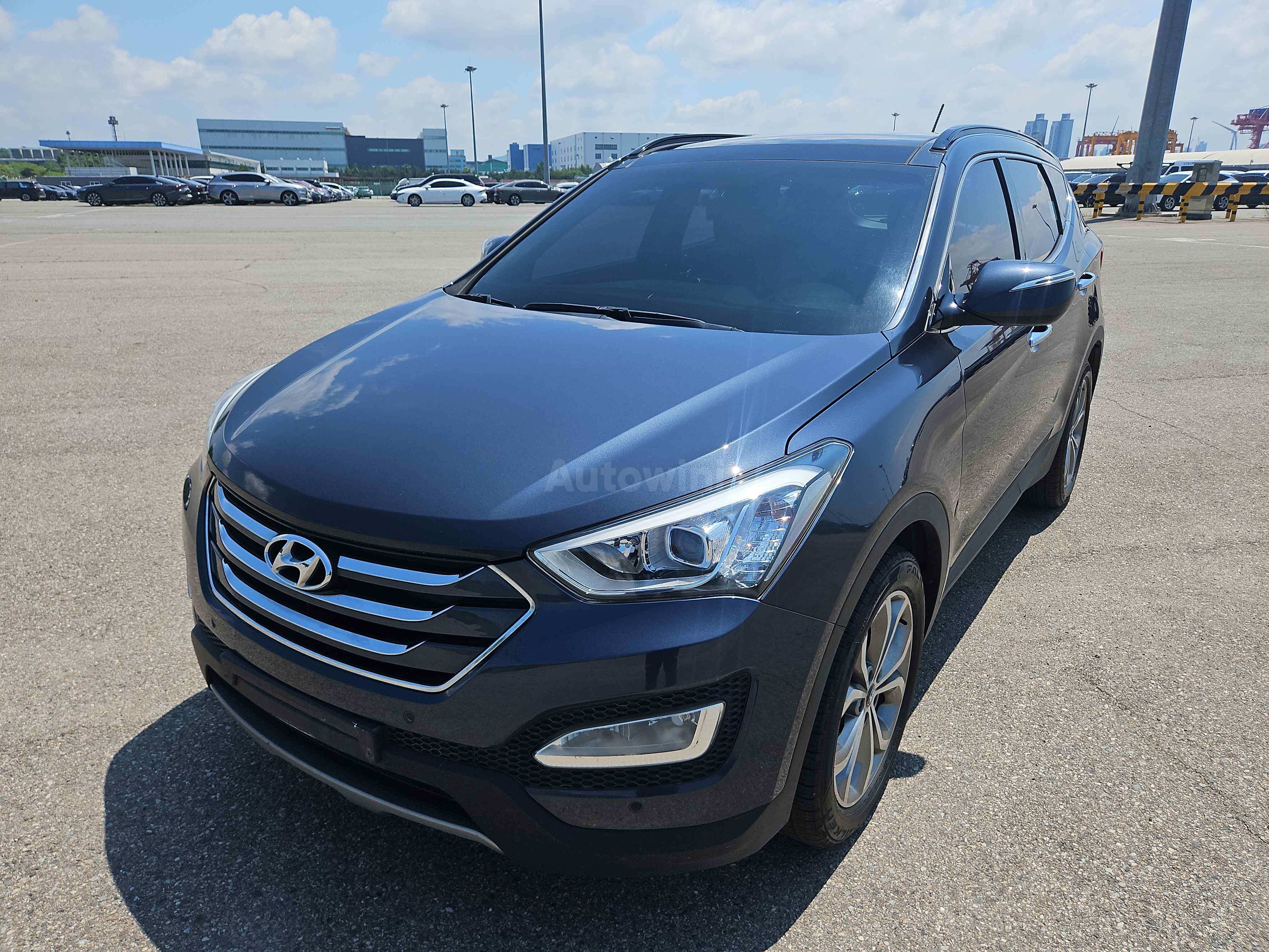 2013 HYUNDAI SANTAFE VIN: KMHSW81VDDU124148