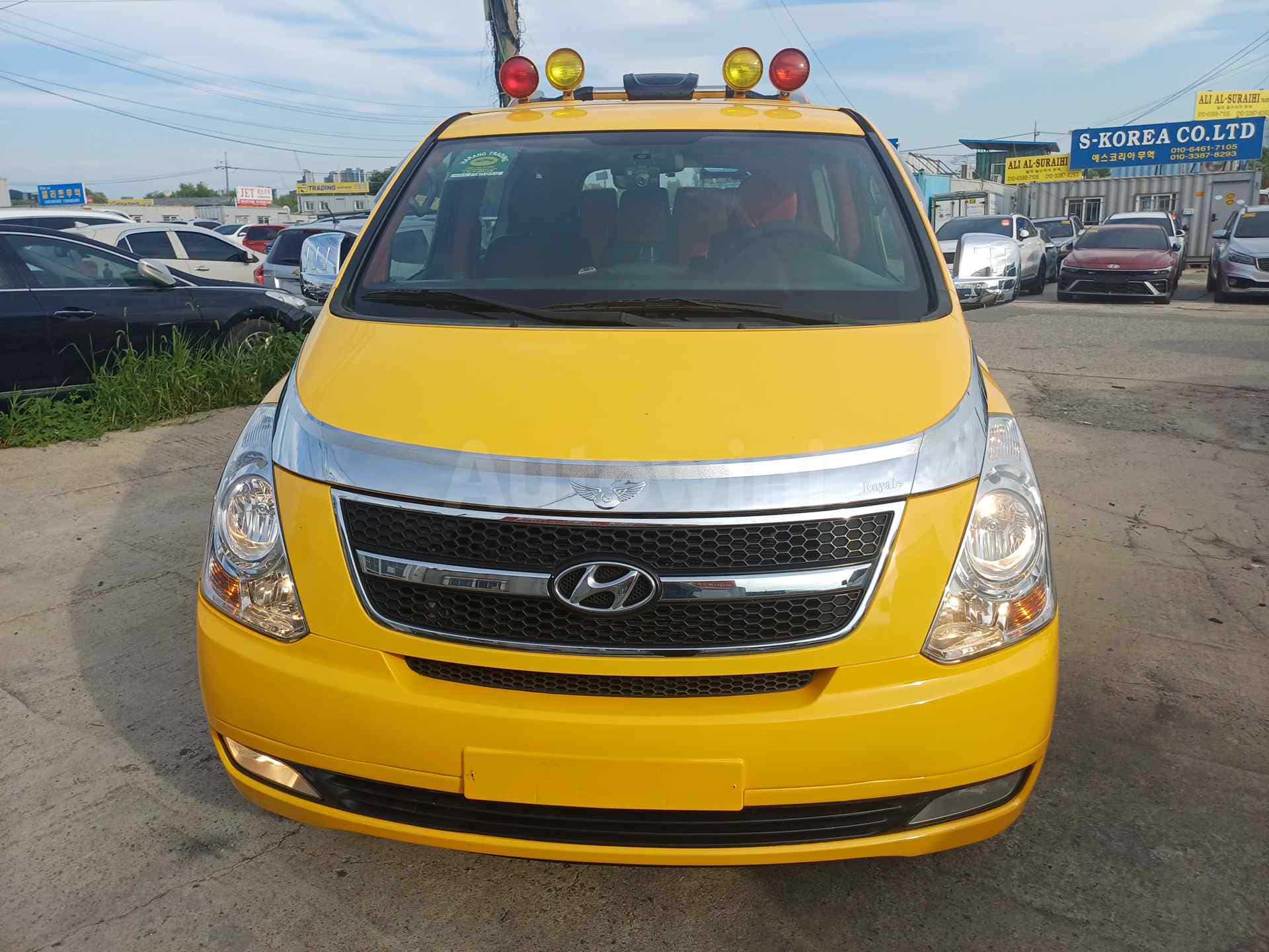 2015 HYUNDAI STAREX VIN: KMJWA37KBFU754916