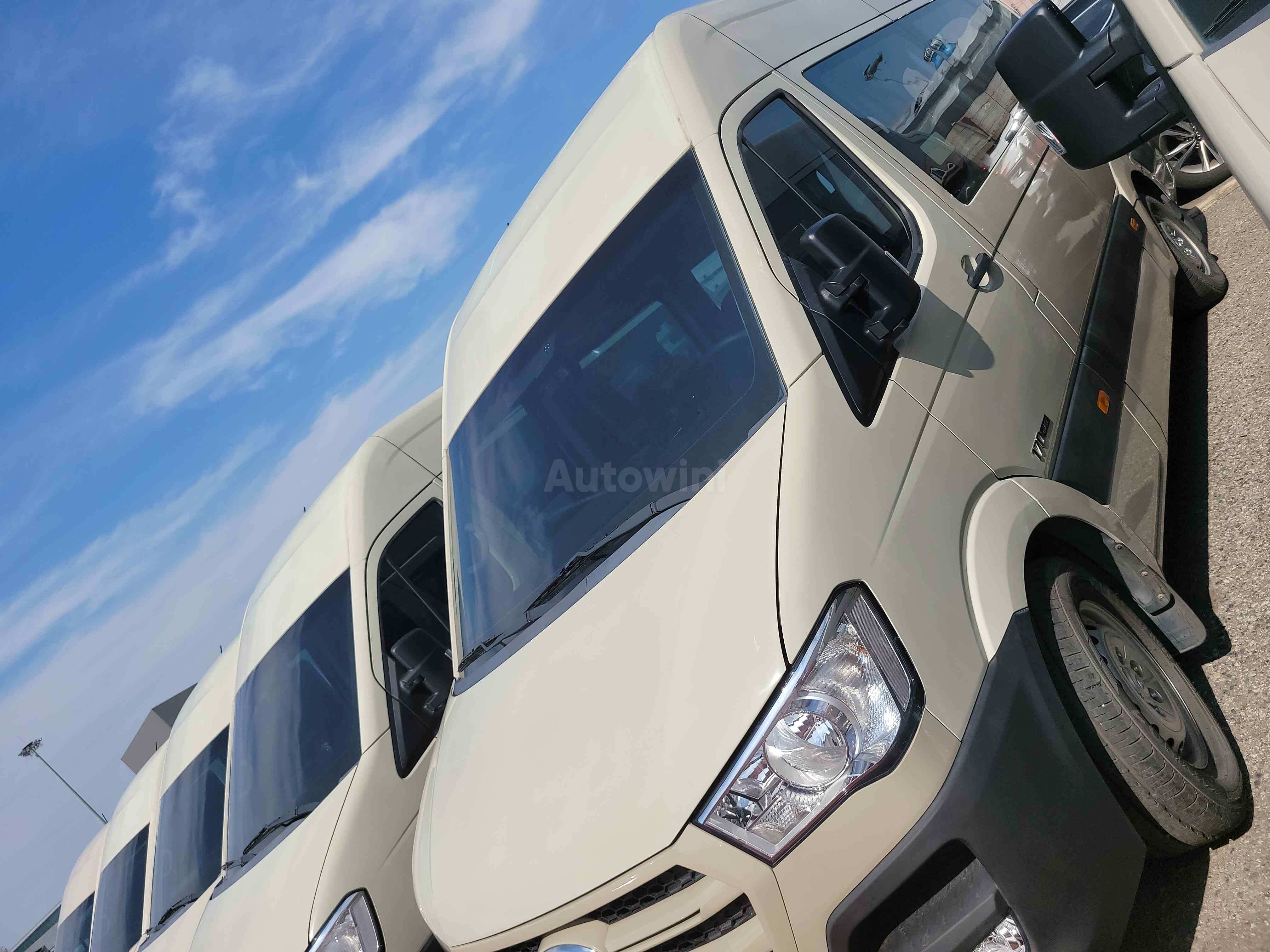 2020 HYUNDAI SOLATI VIN: KMJUG17RPLC003372