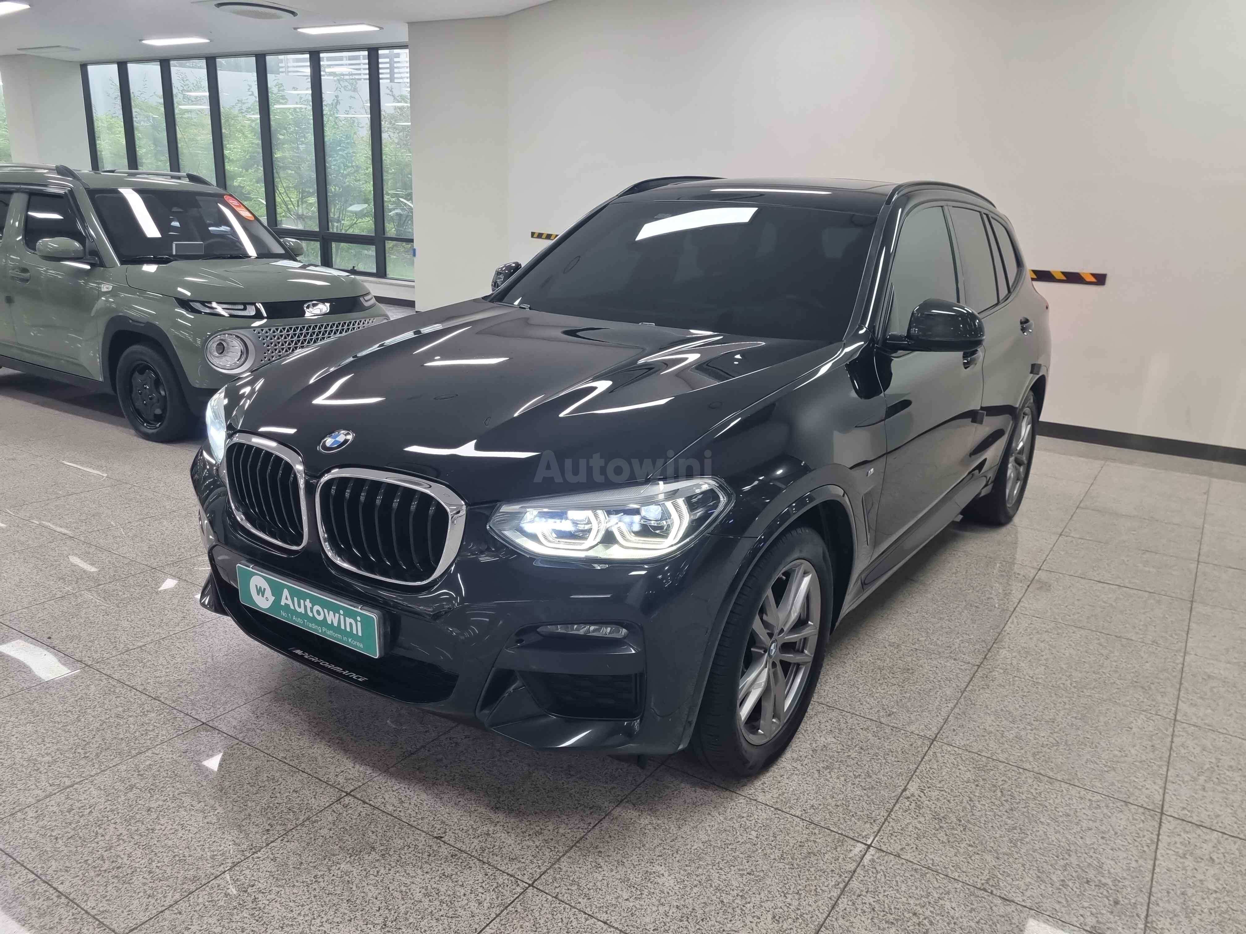 2021 BMW X3 VIN: WBAUZ3109M9G79467