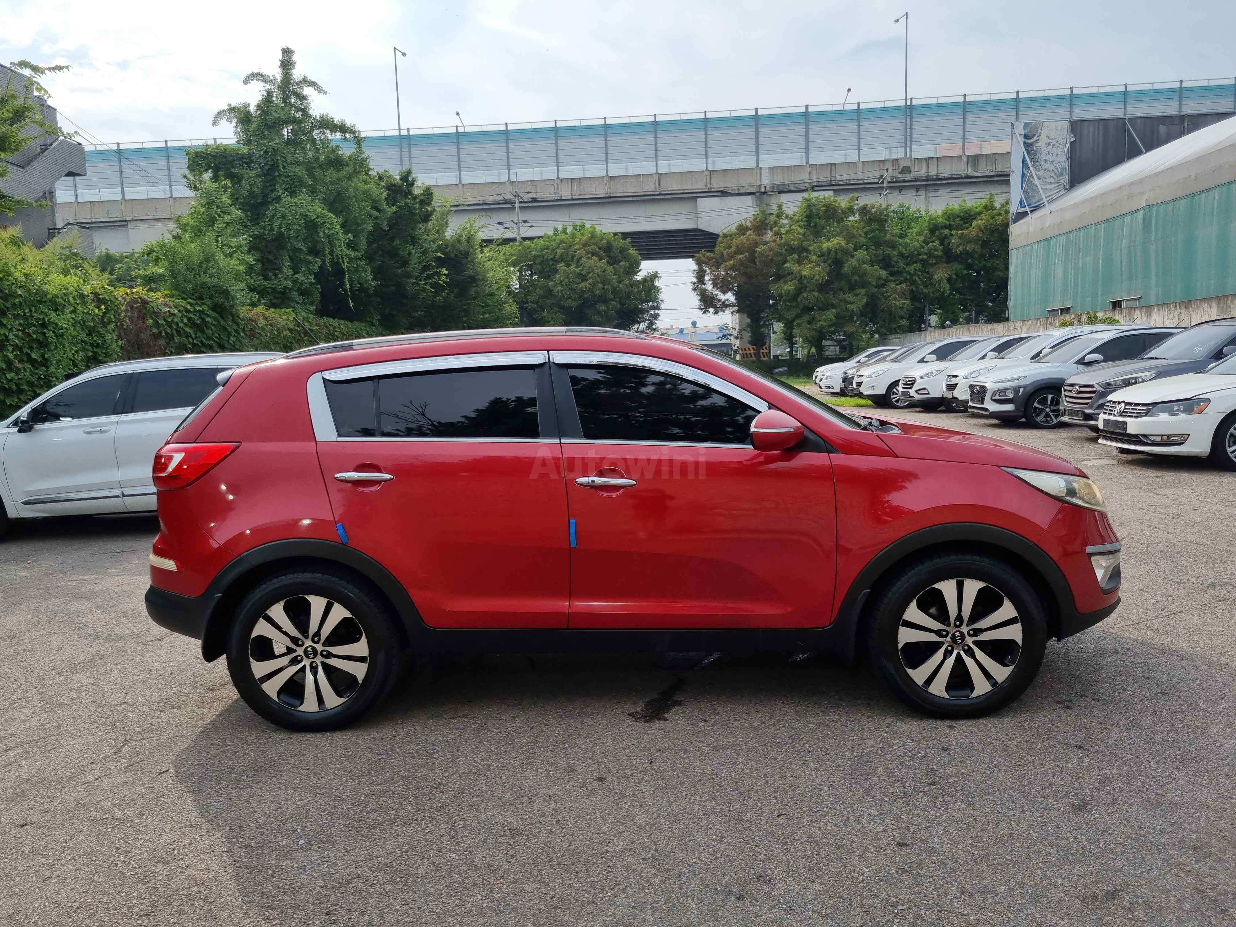 2011 KIA SPORTAGE VIN: KNAPC813BBK127364