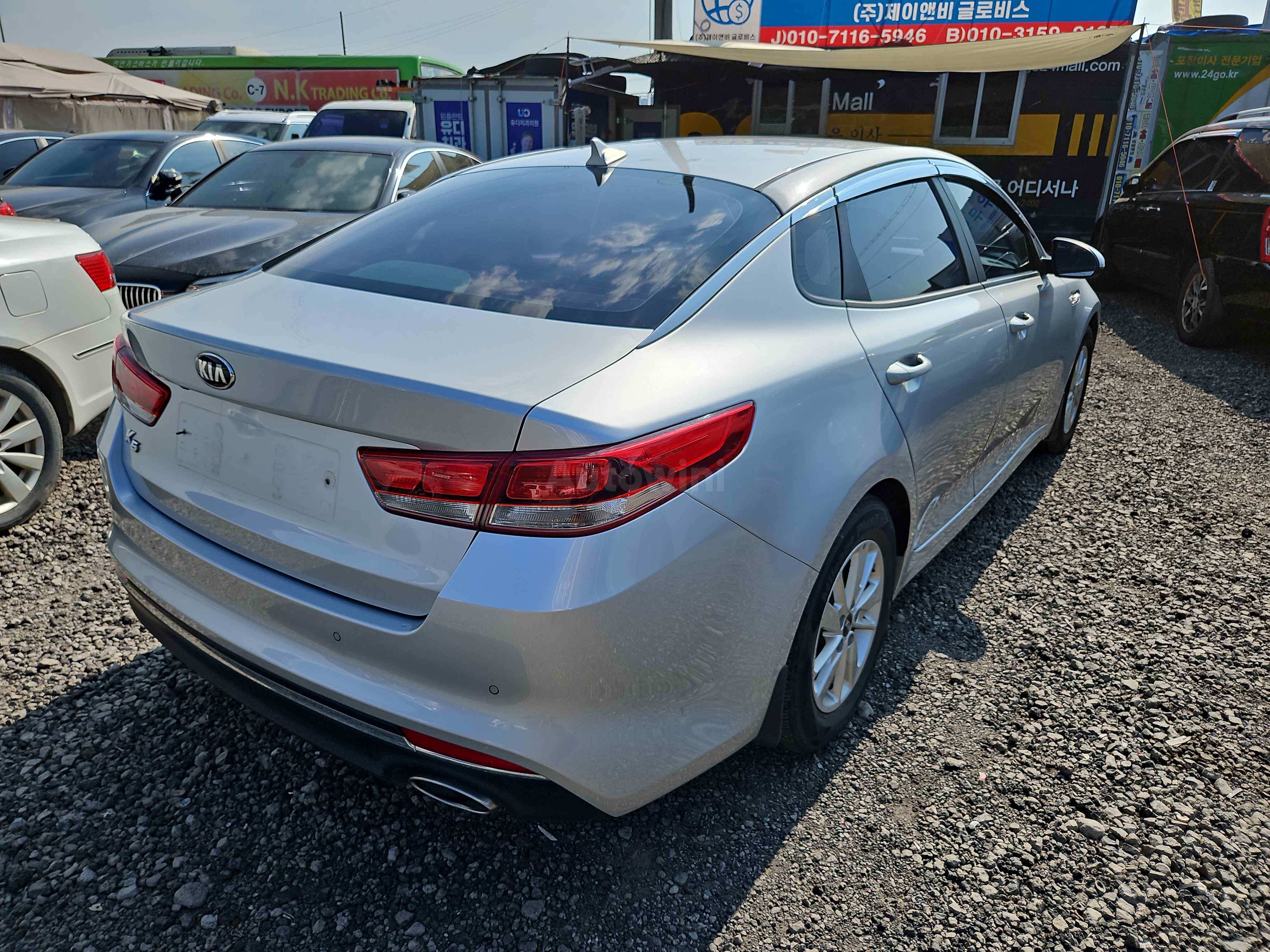 2017 KIA K5 VIN: KNAGU416BHA175378