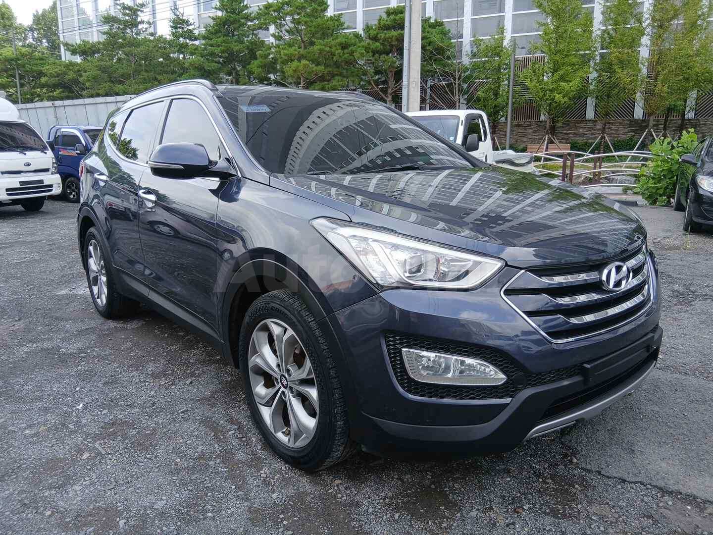 2015 HYUNDAI SANTAFE VIN: KMHSW81UBFU498221