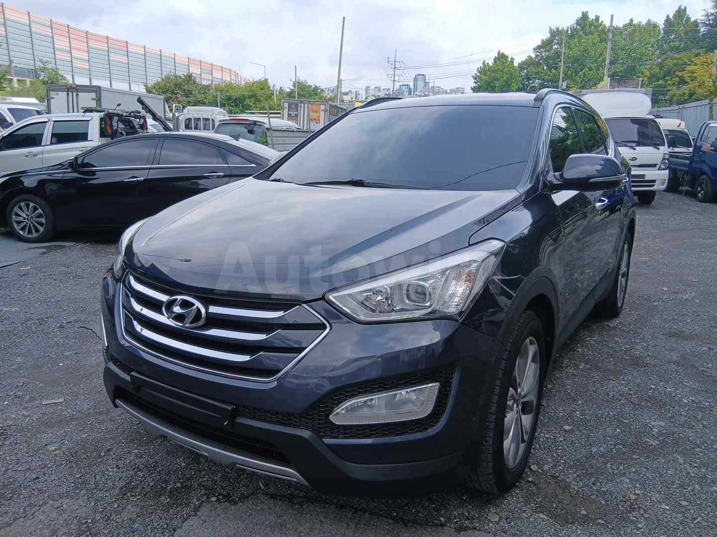 2015 HYUNDAI SANTAFE VIN: KMHSW81UBFU498221