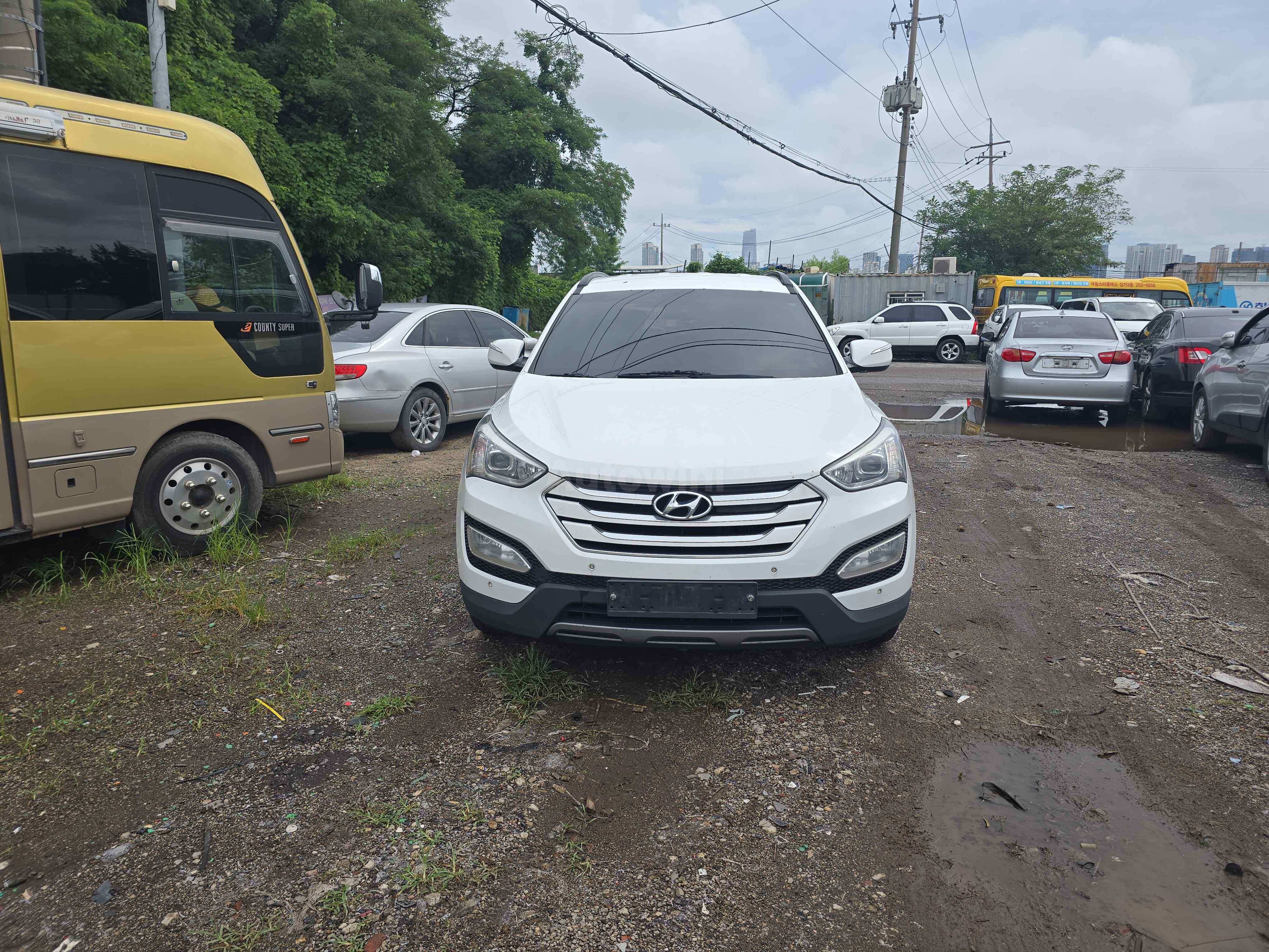 2013 HYUNDAI SANTAFE VIN: KMHSW81UBDU121380