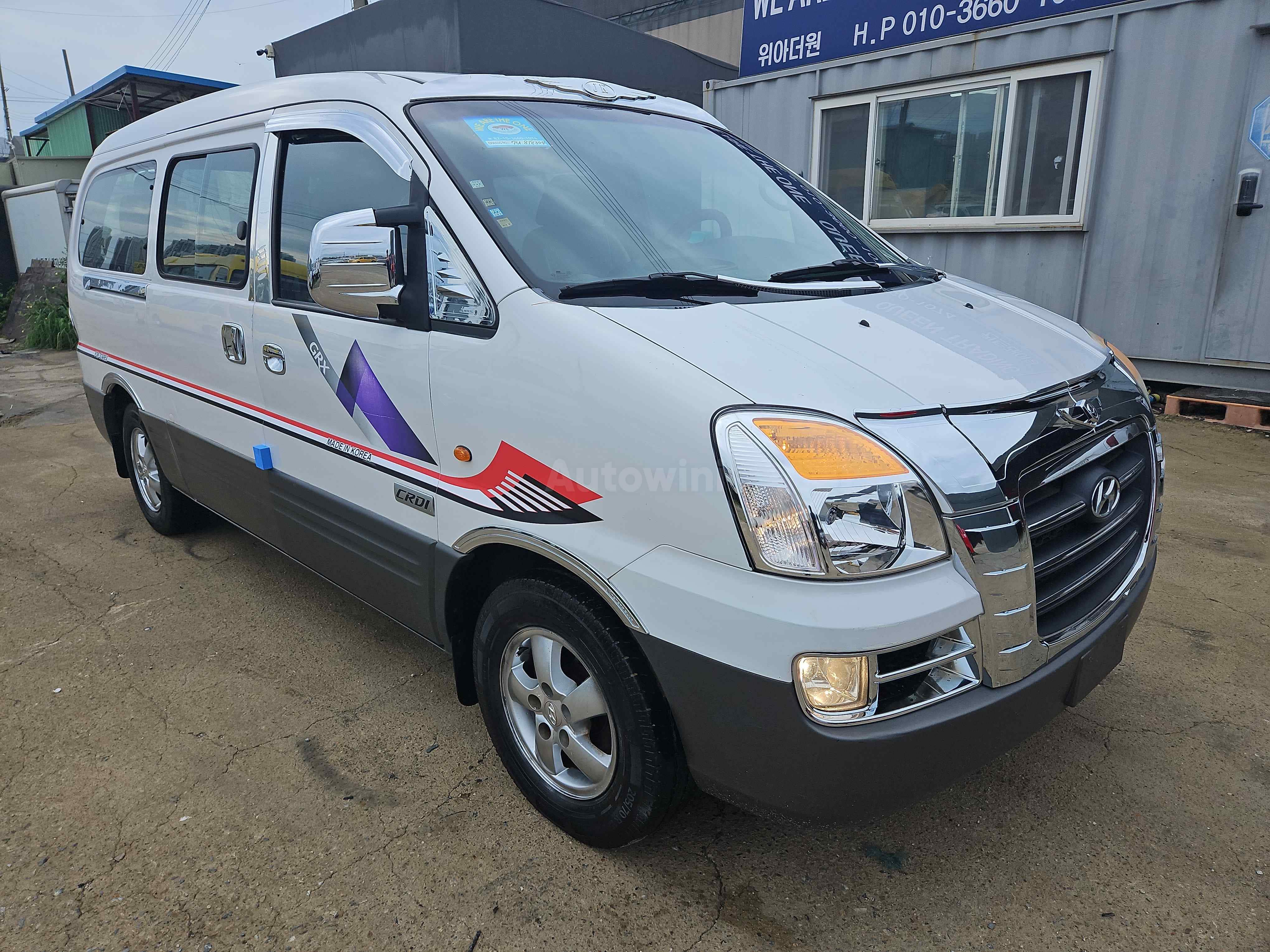 2007 HYUNDAI STAREX VIN: KMJWWH7JP7U818304