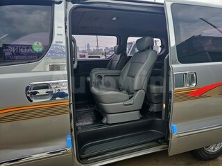 2015 Hyundai Grand Starex ANDROID / ENGINE NUM / 12SEAT