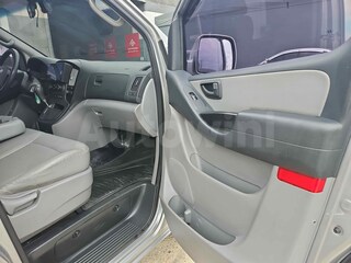 2015 Hyundai Grand Starex ANDROID / ENGINE NUM / 12SEAT