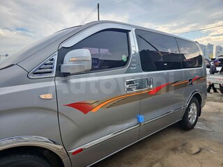 2015 Hyundai Grand Starex ANDROID / ENGINE NUM / 12SEAT