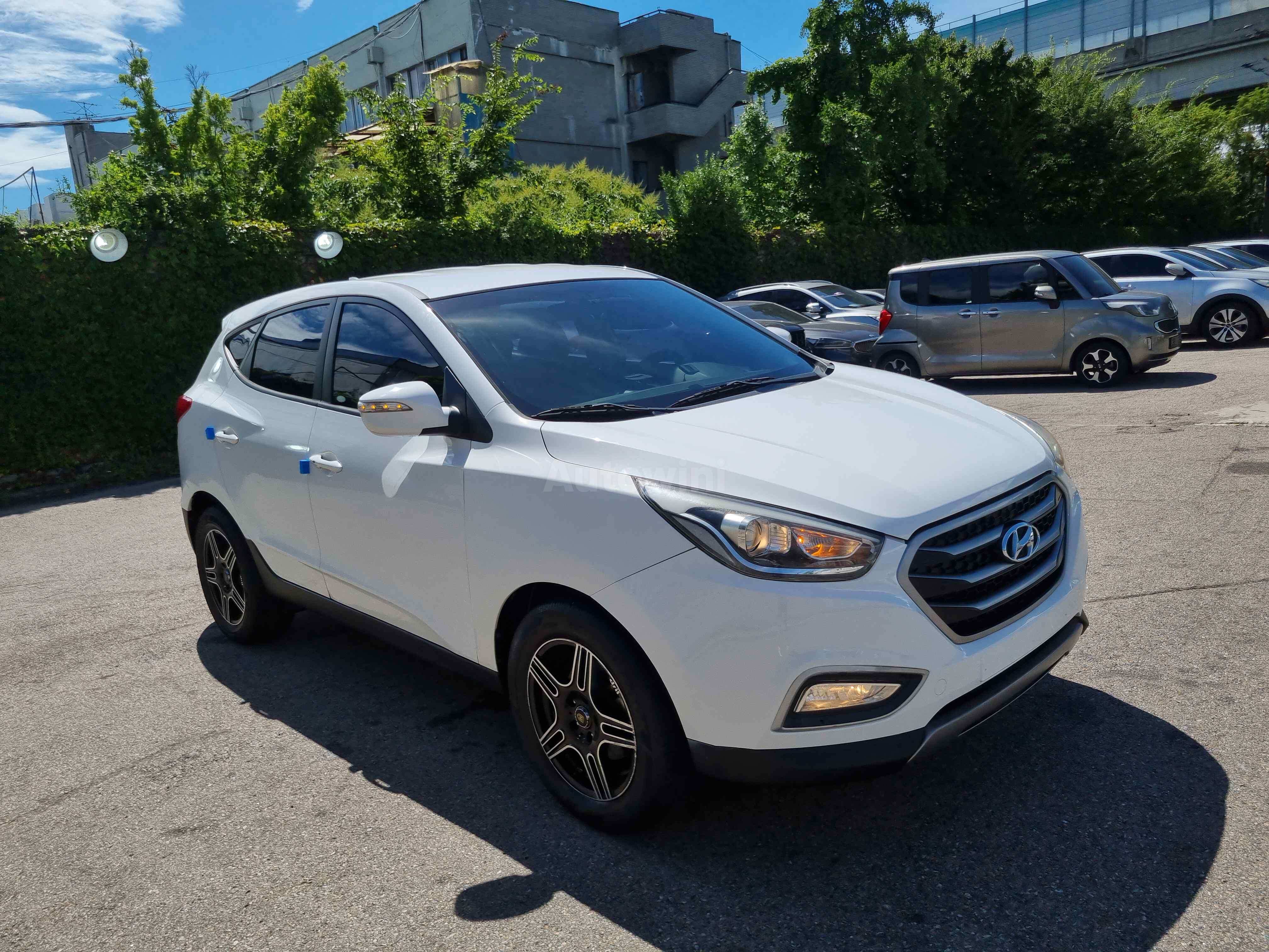 2014 HYUNDAI TUCSON VIN: KMHJT81VBEU798848