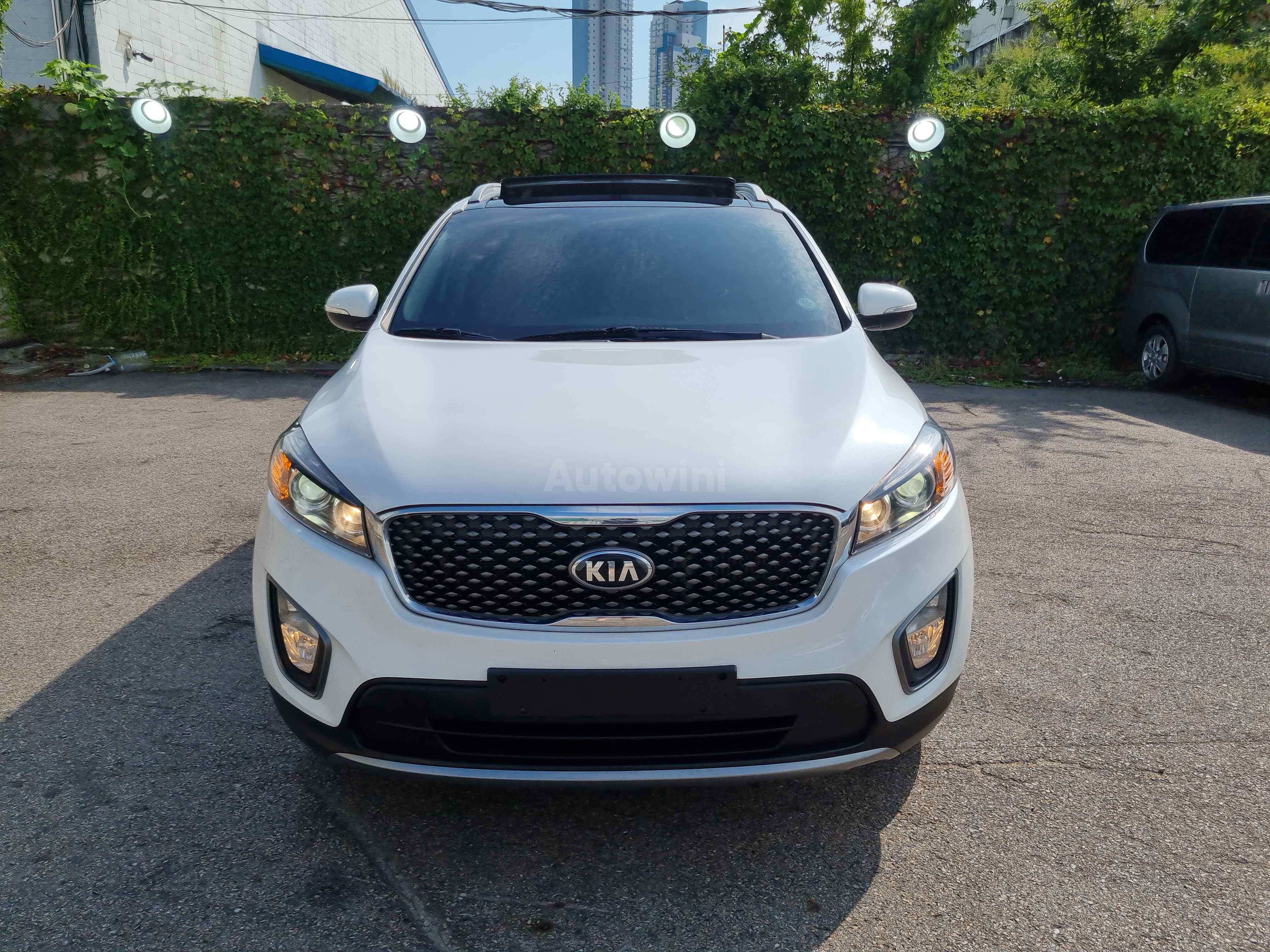 2015 KIA SORENTO VIN: KNAPS81ABFA003458