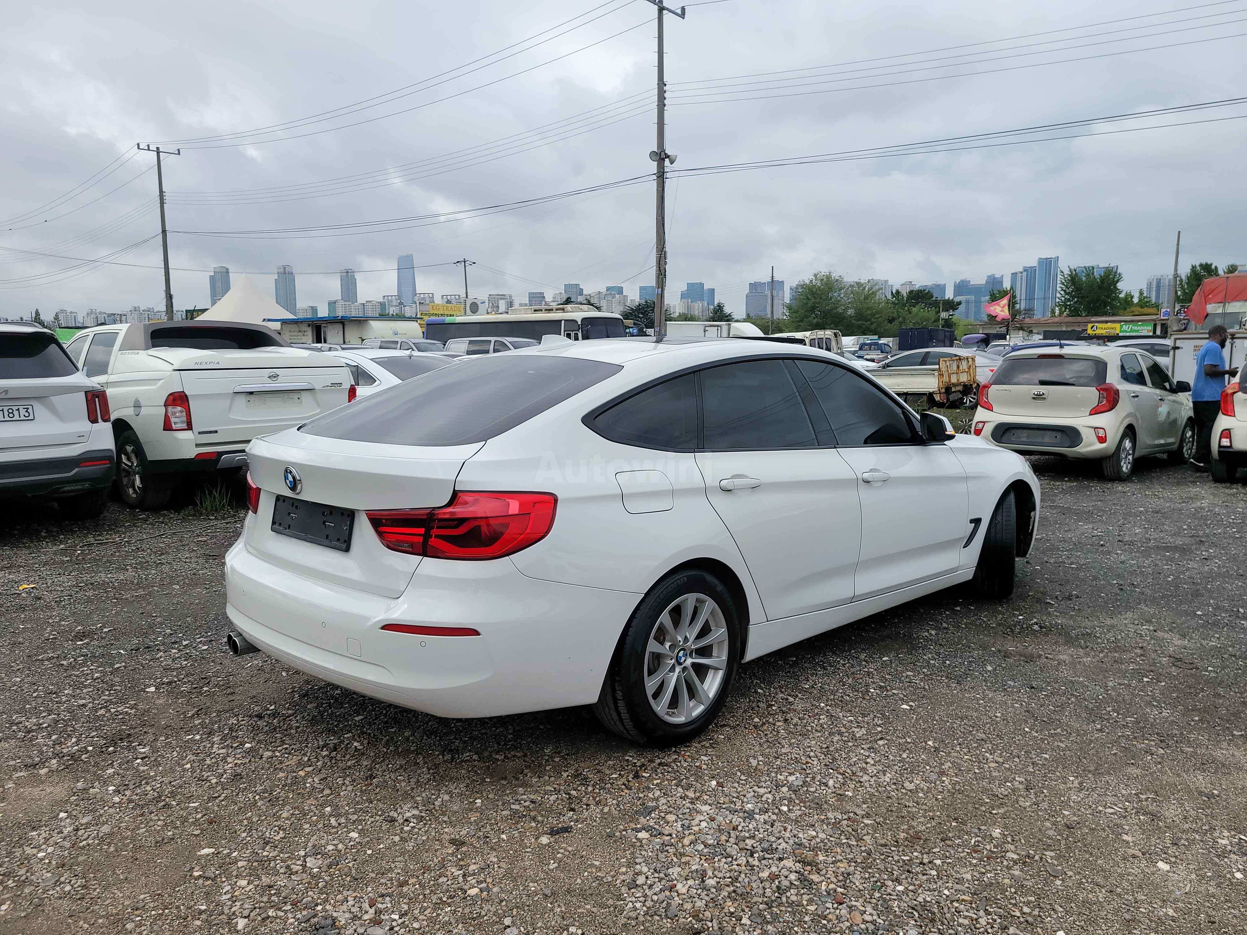 2018 BMW GRAN TURISMO VIN: WBA8T3104JG803247